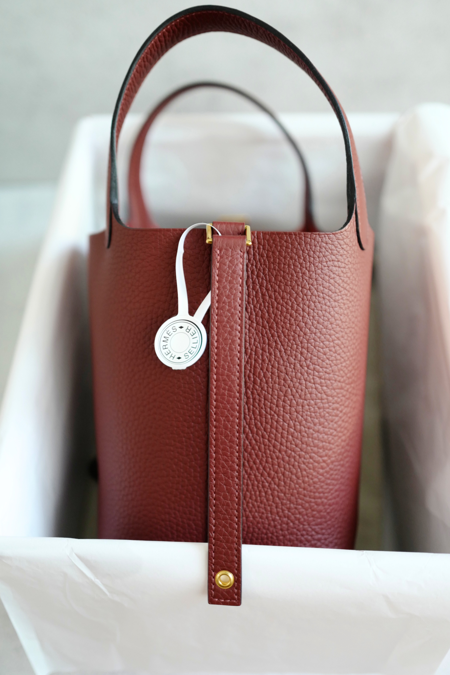 BNIB Hermès Picotin 18 Bag Rouge H  Clemence Leather with Gold Hardware