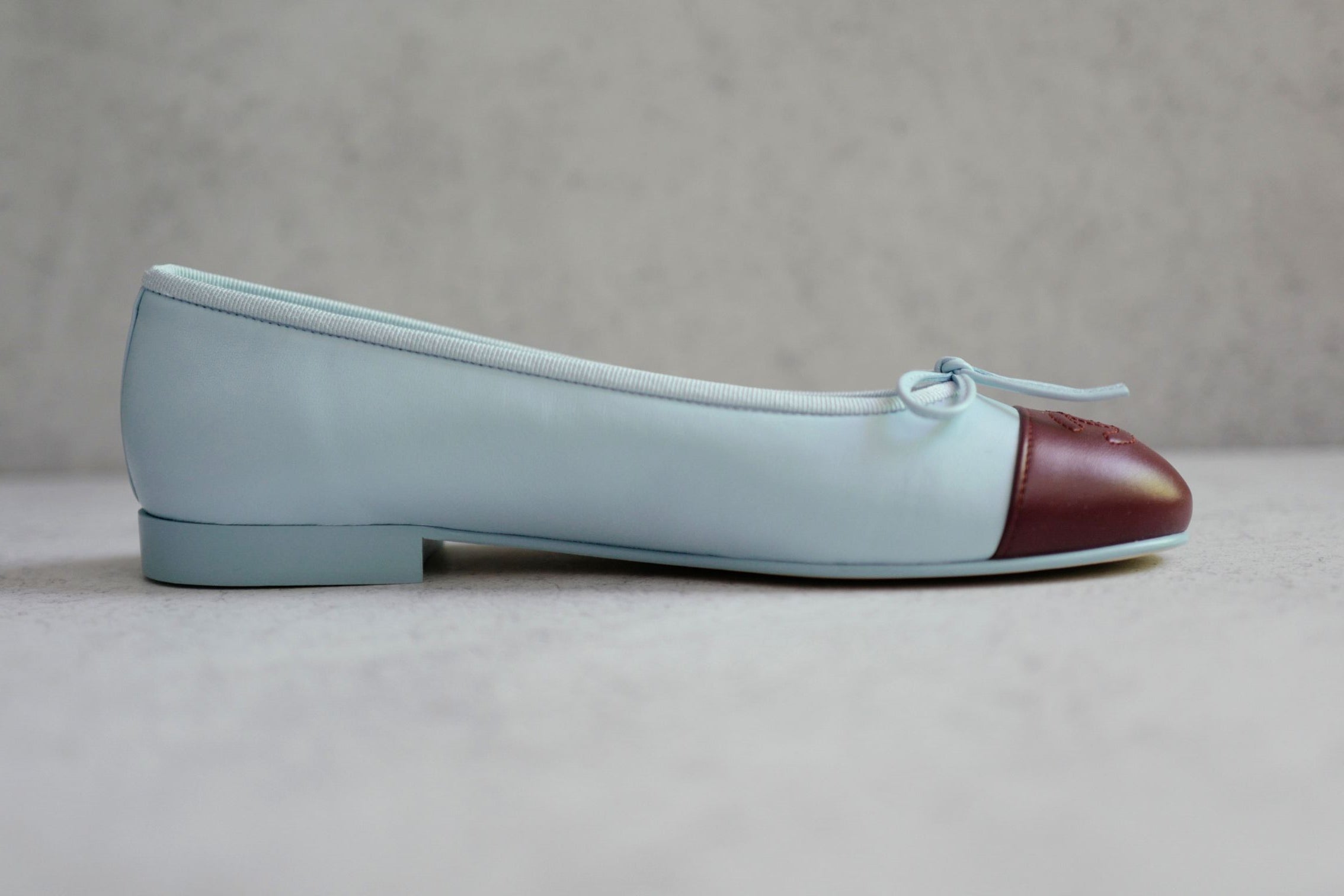 Chanel 26S Matthieu Blazy's Ballet Flats Burgundy Blue Lambskin Size 37