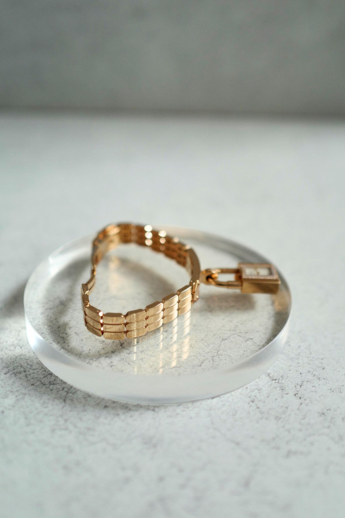 BNIB Hermes Mini Kelly Watch Rose Gold 16 mm With Diamond Set Over $40K Retail