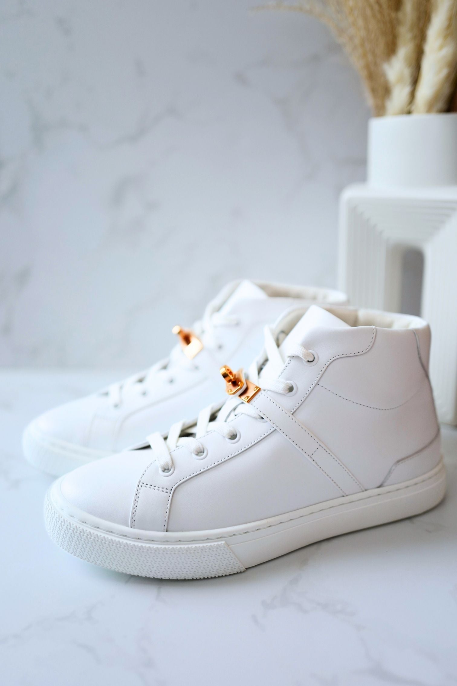 Hermès Daydream Sneaker White Leather Rose Gold Kelly Buckle Size 39.5