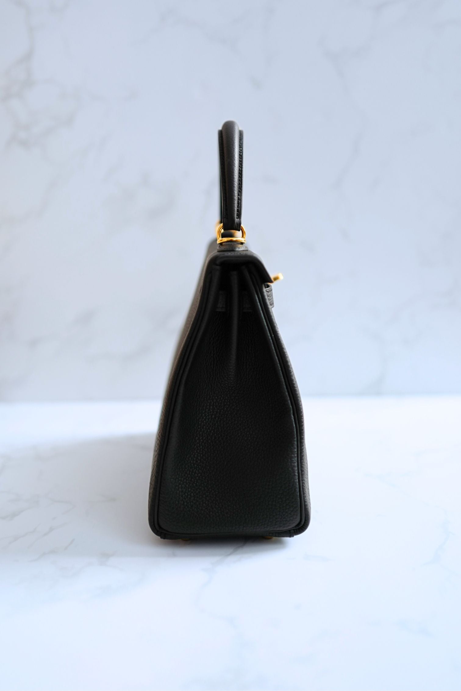 Hermès Kelly 25 Retourne Black Togo Leather Gold Hardware 2025