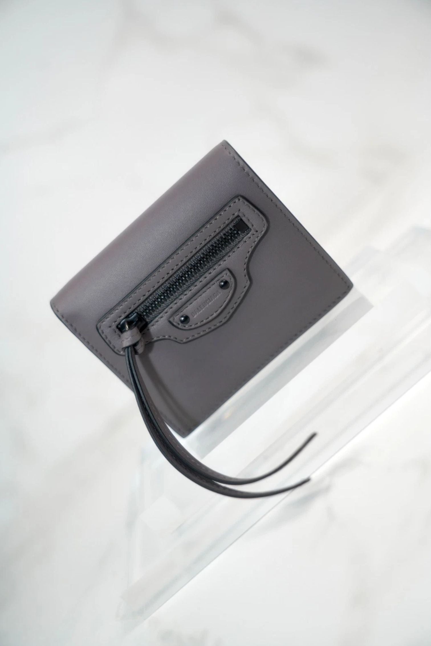 BNIB Balenciaga Women's Neo Classic Mini Wallet in Dark Grey Calfskin