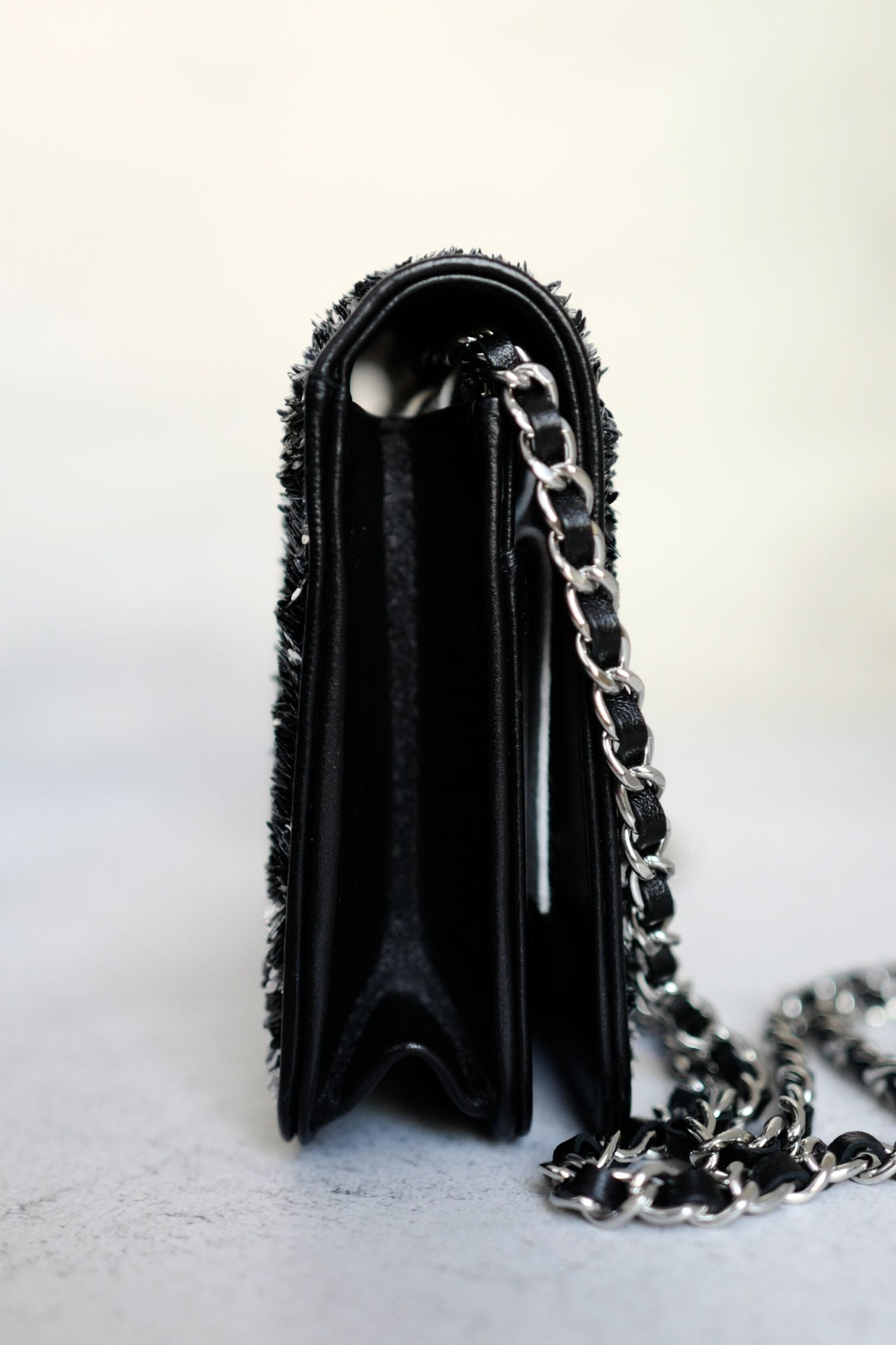 New 23K Chanel Classic Reversible Sequin CC Wallet On Chain Handbag