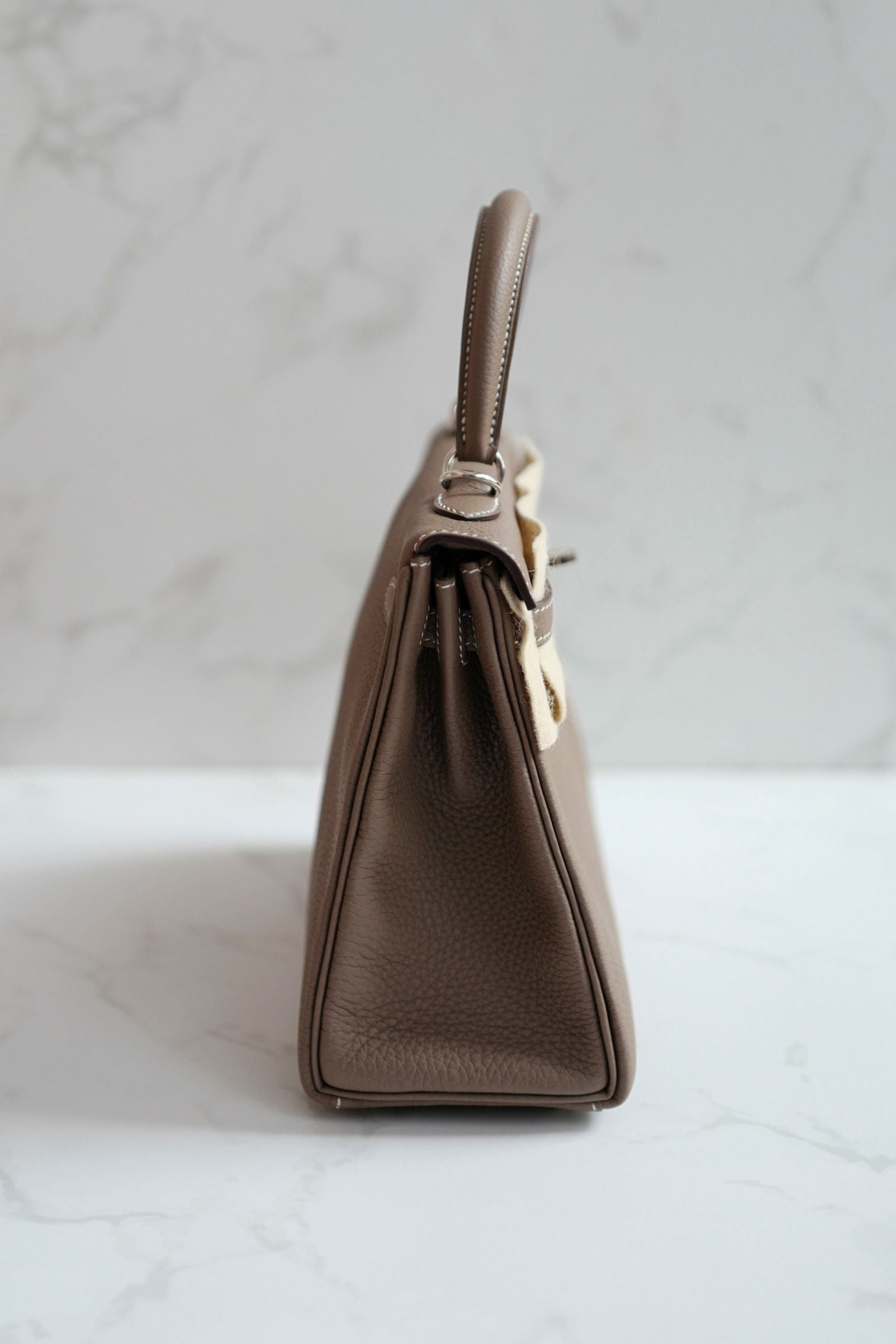 BNIB Hermes Kelly 25 Etoupe Togo Palladium Hardware G Stamp 2026