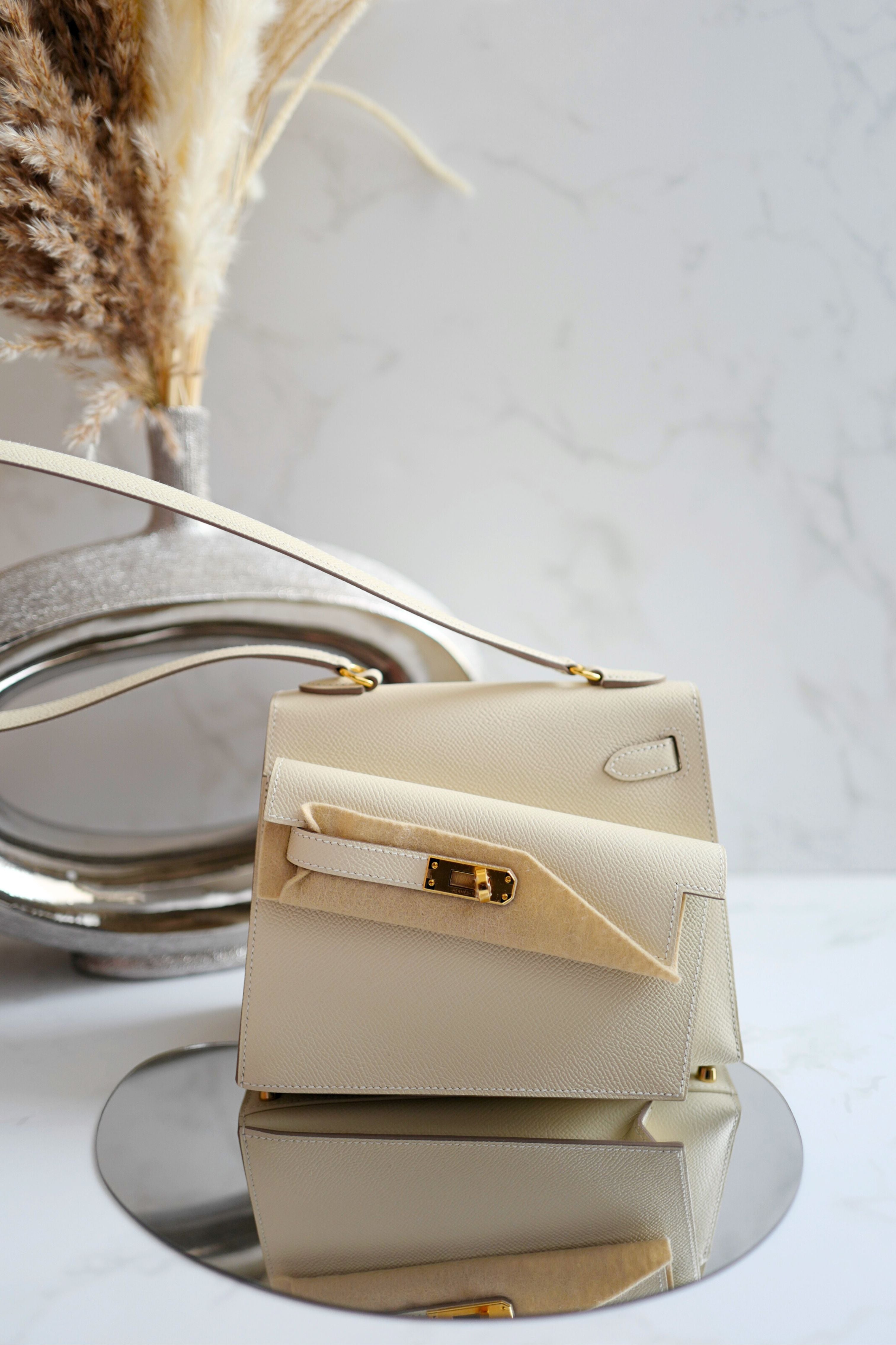 BNIB Hermes Kelly En Desordre Craie Epsom Gold HW Limited Edition