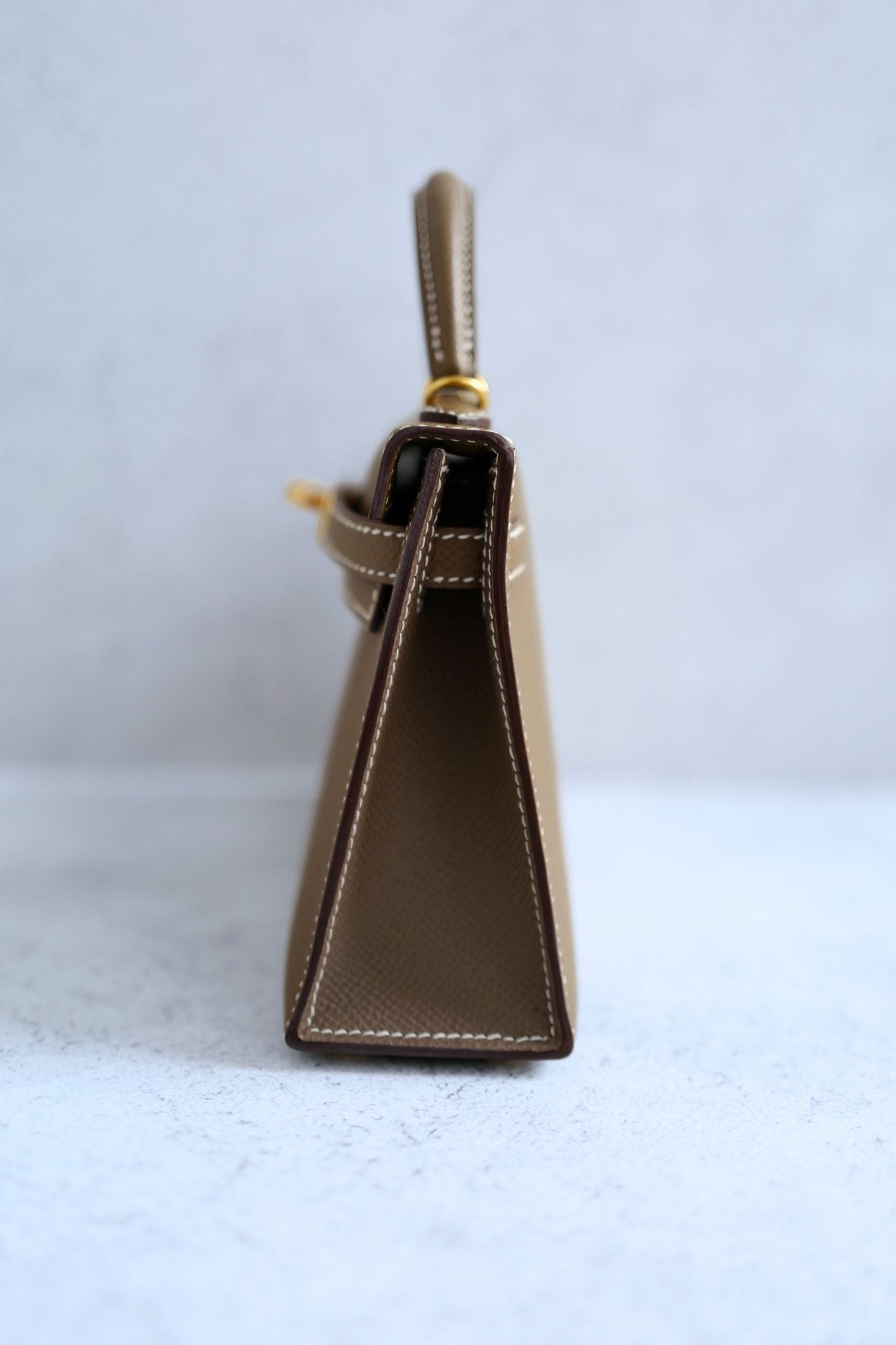 Hermès Mini Kelly Etoupe Epsom Leather Gold Hardware 2023 B Stamp