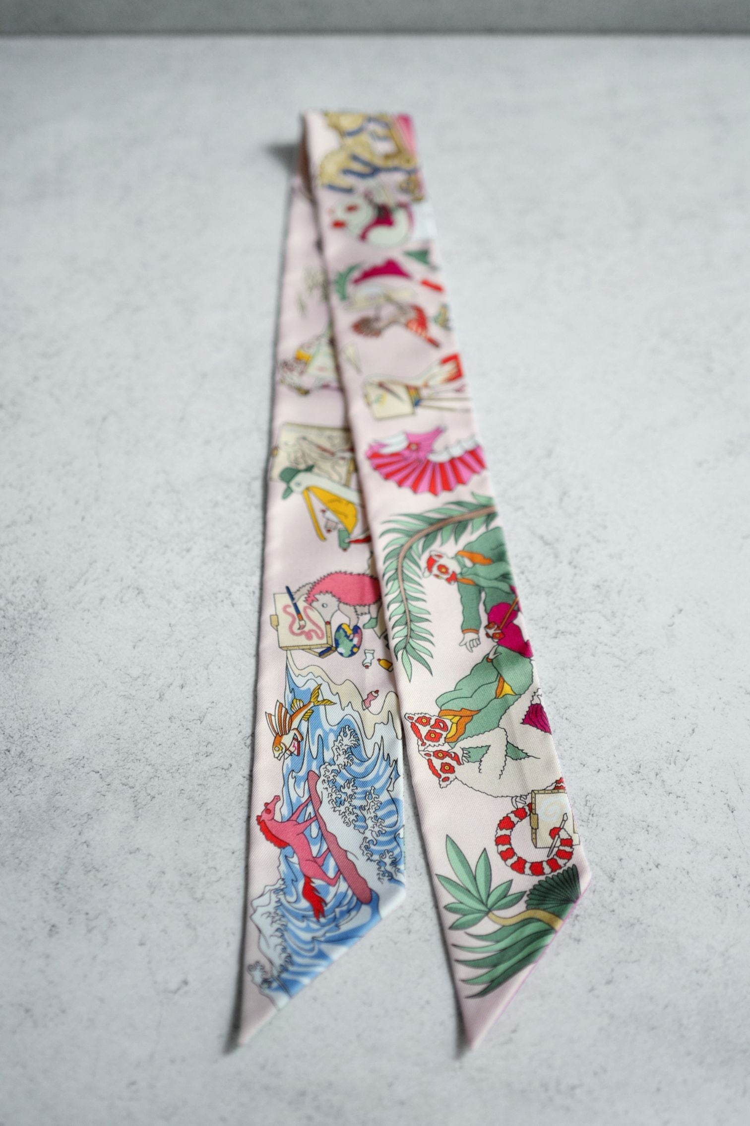 Hermès Academia Hippica Twilly Rose Nacre / Vert Amande / Multicolore 100% Silk