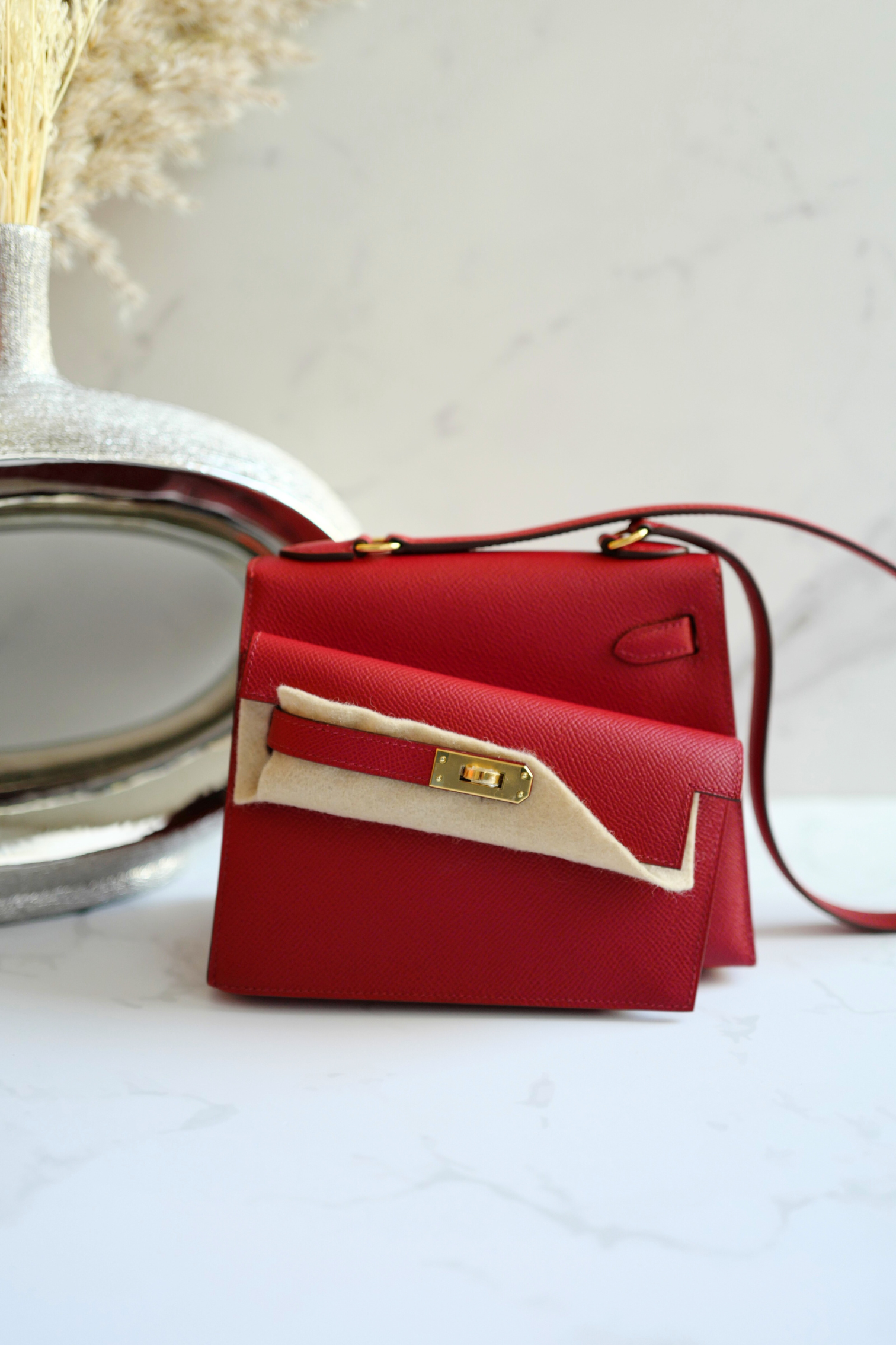 BNIB Hermès Kelly Désordre 20 Bag Rouge Pigment Epsom Leather with Gold Hardware