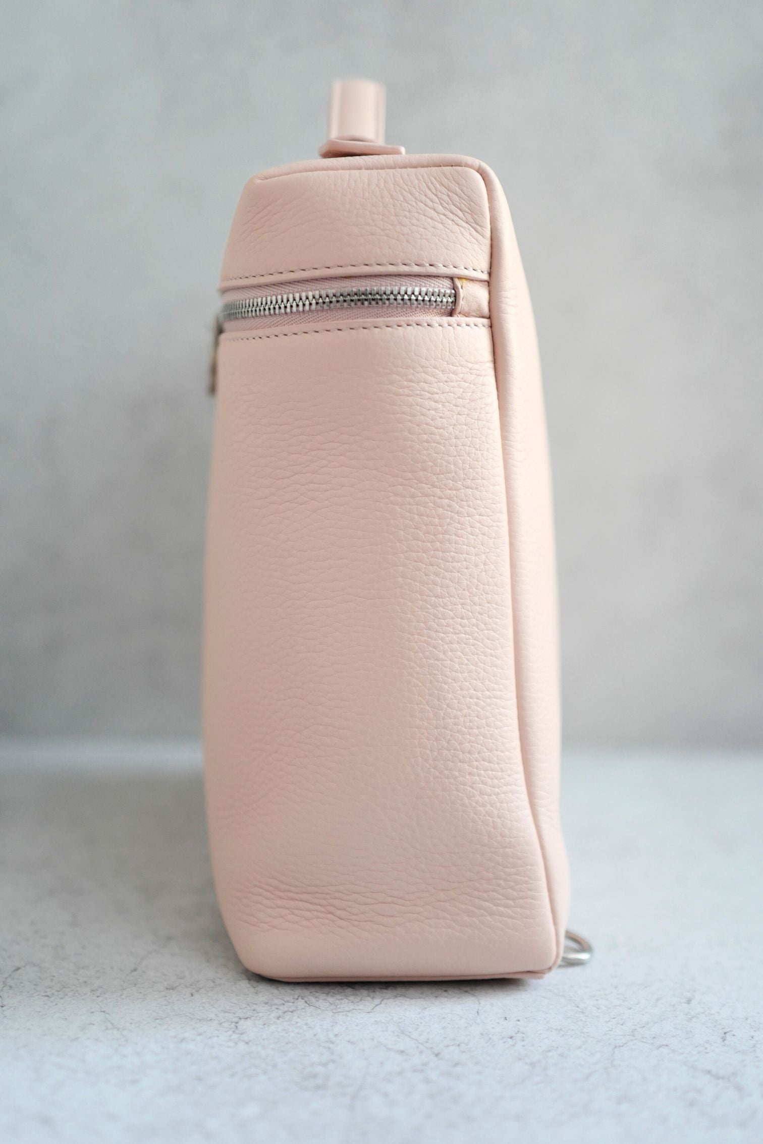 BNIB Loro Piana Extra Pocket backpack L23.5 in Candoglia Marble Rose Sakura Pink