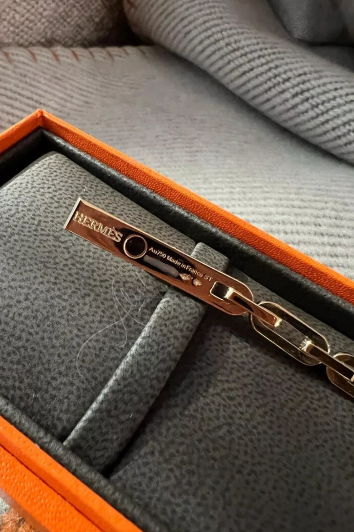 BNIB Hermes Kelly Chaine Bracelet Full Pave Diamond 18K Yellow Gold ST $40K