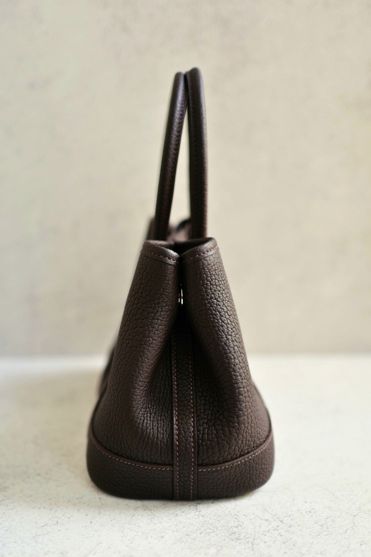 BNIB Hermes Mini Garden Party Neo 23 Bai Brun in Negonda Calfskin PHW G stamp