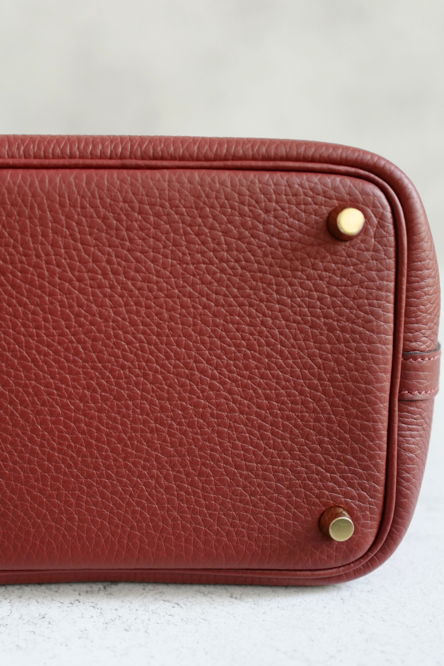 BNIB Hermès Picotin 18 Bag Rouge H  Clemence Leather with Gold Hardware