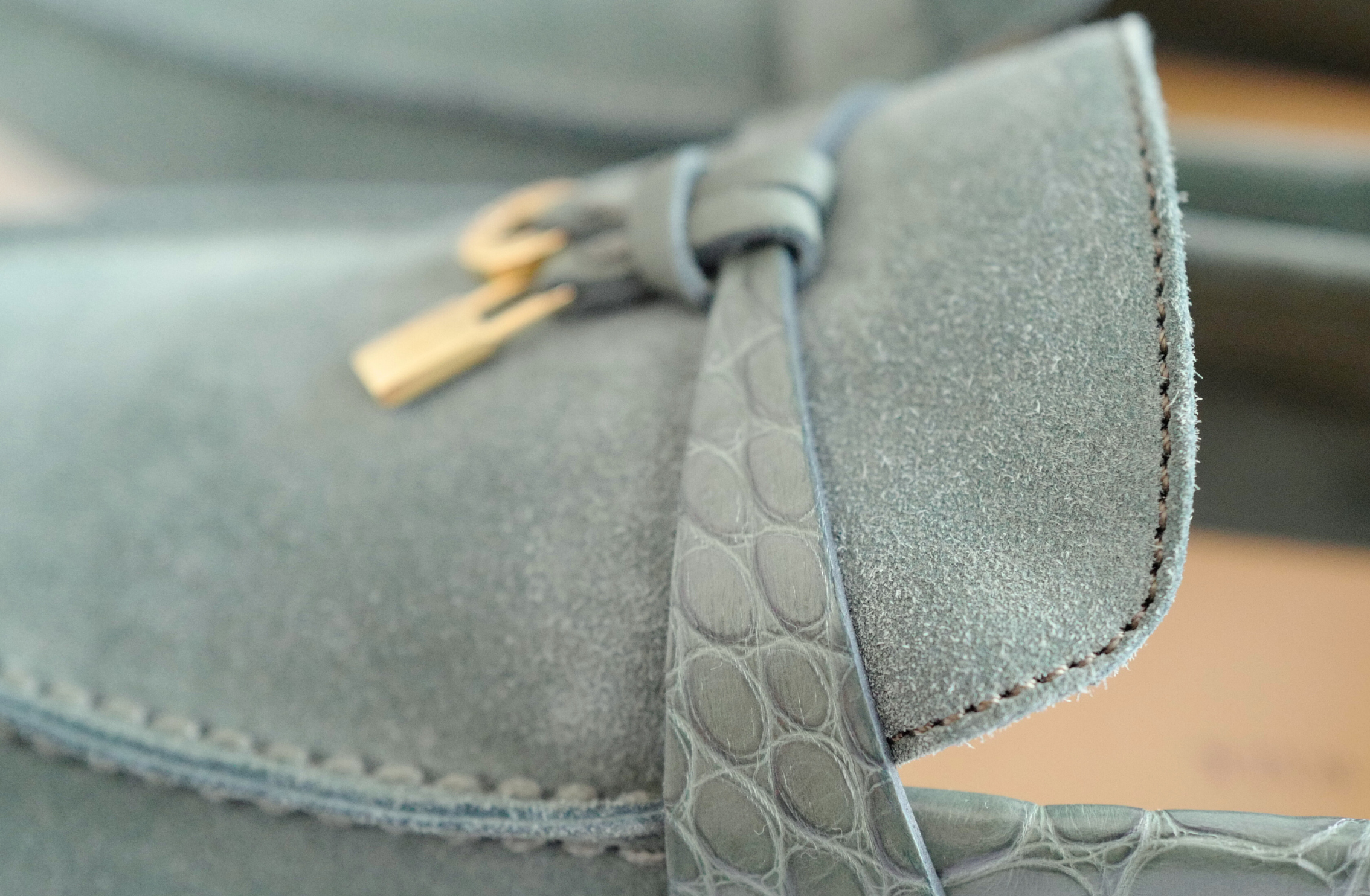 Loro Piana Summer Charms Walk Suede Loafers Green Lagoon Alligator Detail Size 36.5