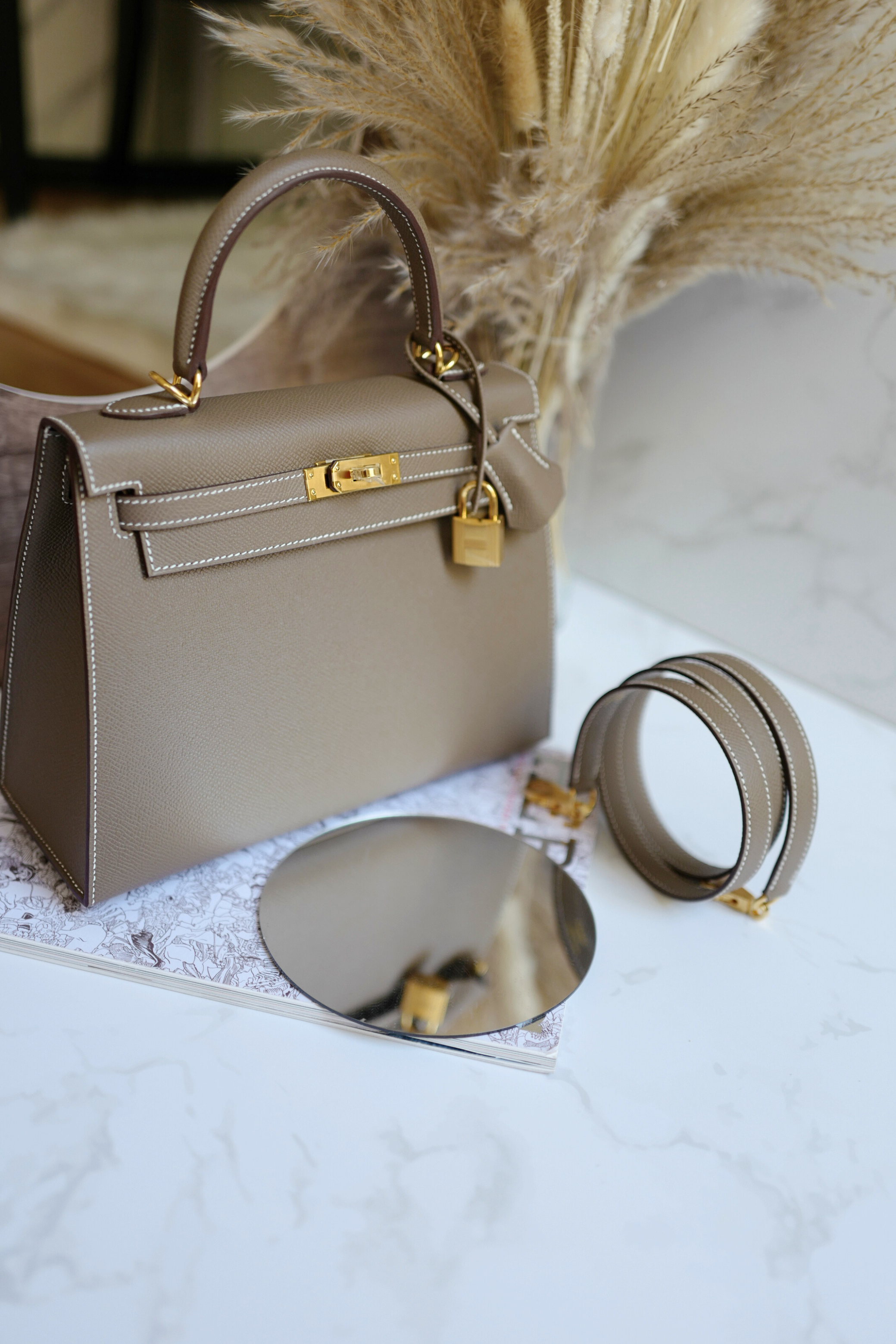 BNIB Hermes Kelly 25 Etoupe Epsom Sellier with Gold Hardware 2025