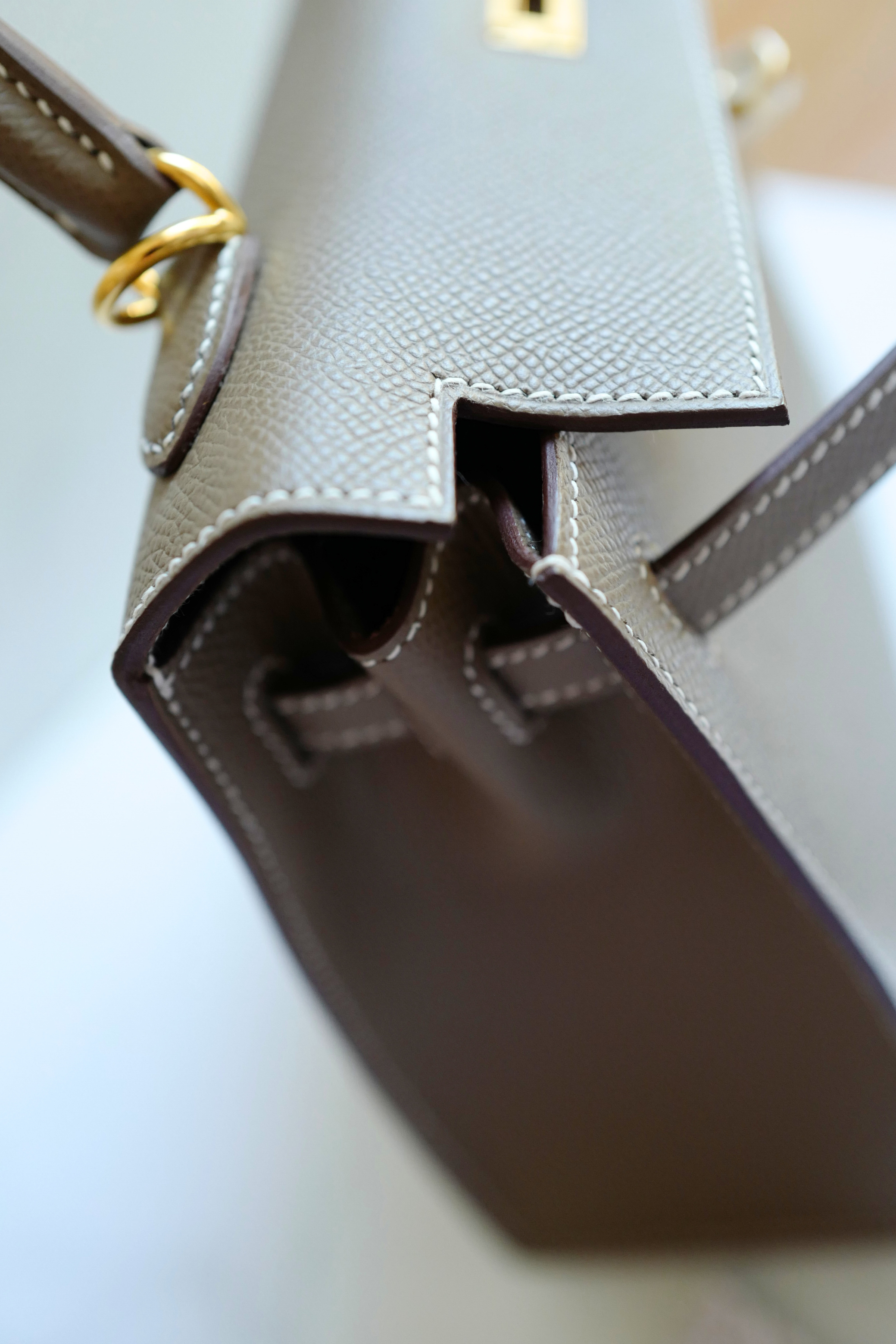 BNIB Hermes Kelly 25 Etoupe Epsom Sellier with Gold Hardware 2025