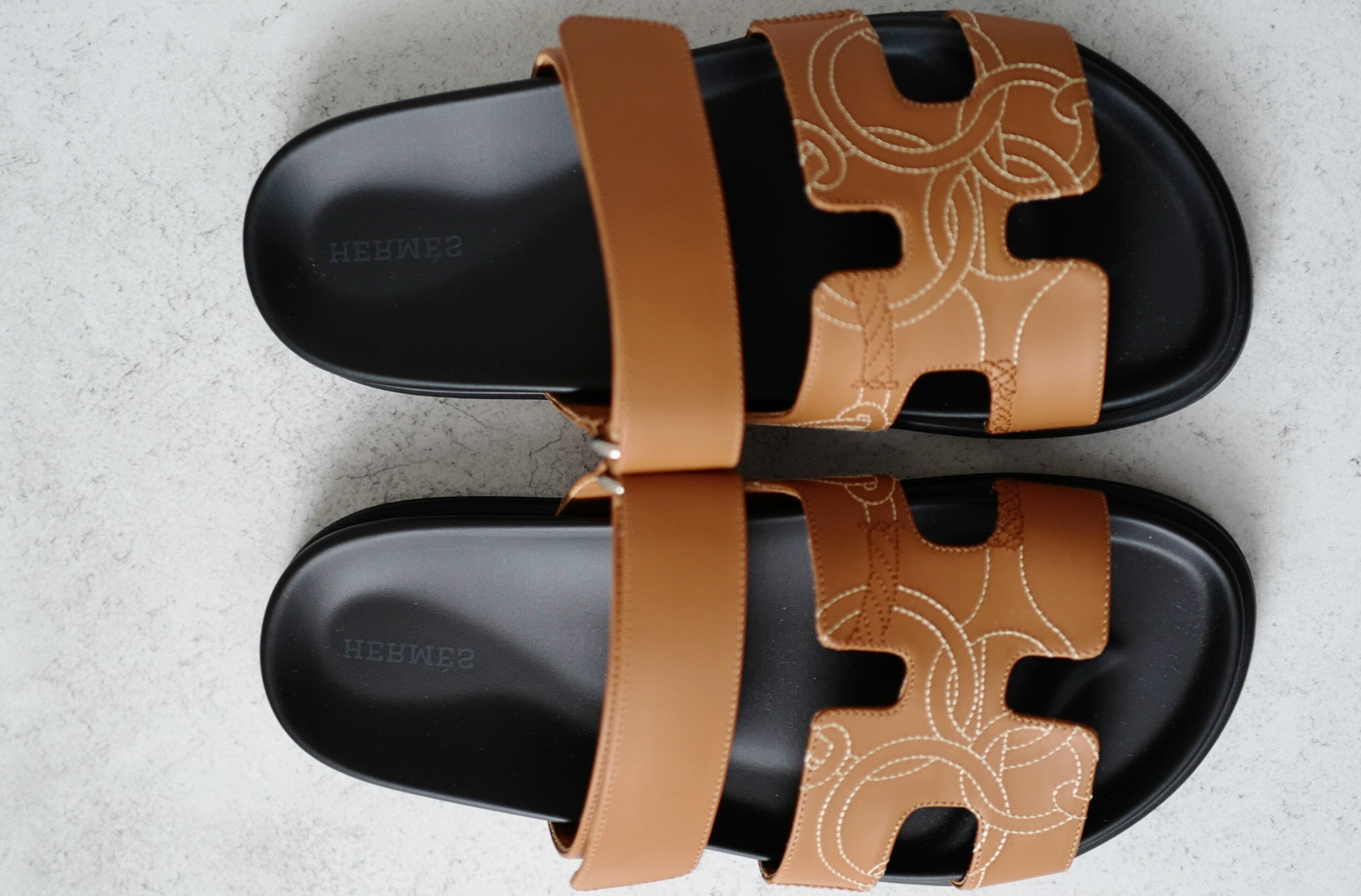 Hermès Chypre Sandal Naturel Panoplie Equestre Embroidered Calfskin Size 38