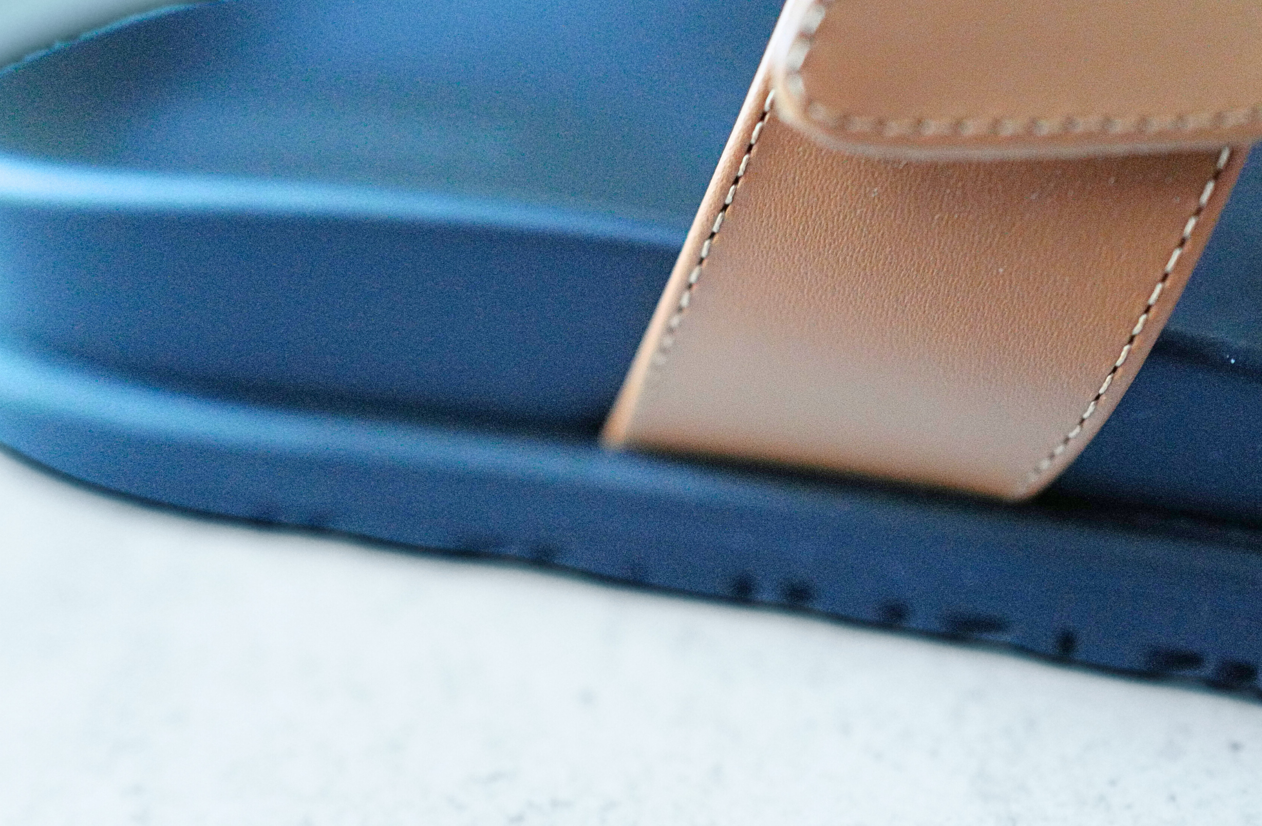 Hermès Chypre Sandal Naturel Panoplie Equestre Embroidered Calfskin Size 38