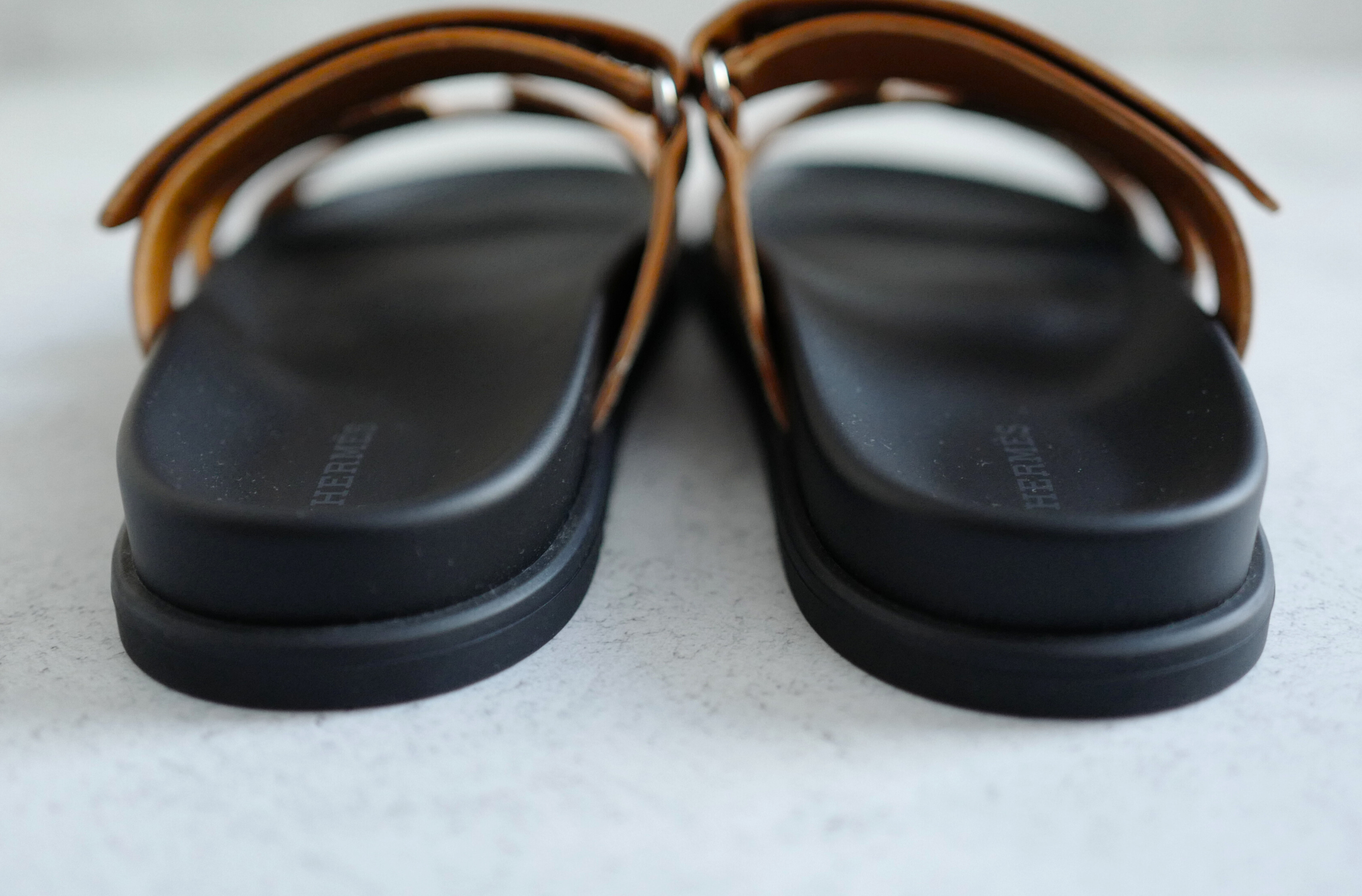 Hermès Chypre Sandal Naturel Panoplie Equestre Embroidered Calfskin Size 38