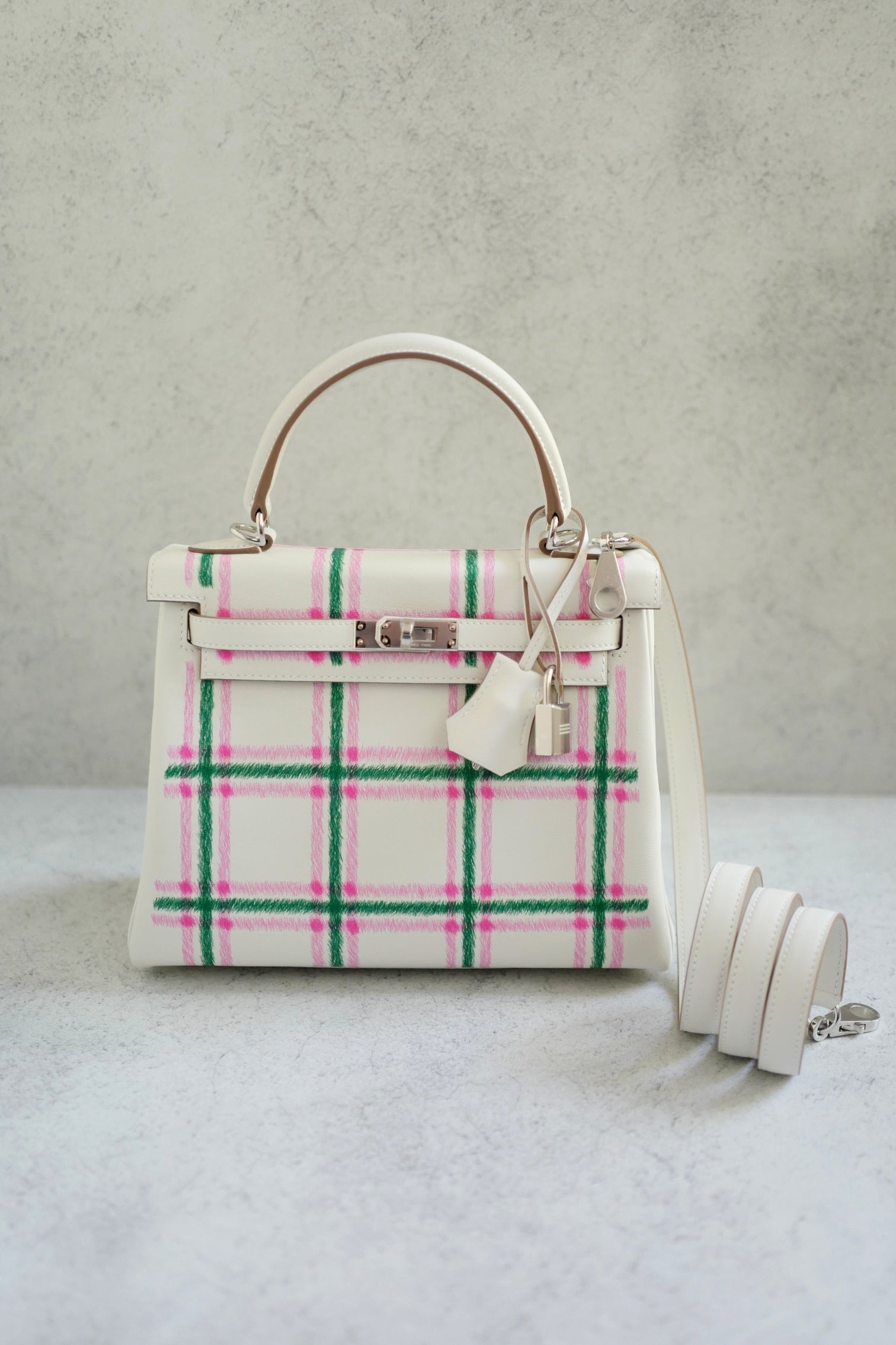 BNIB Hermès Kelly 25 Sellier Tartan Pattern White Leather Handbag With Palladium Hardware