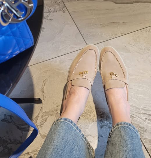 Loro Piana Summer Charms Walk Loafer Sandstone Suede Leather Size 40