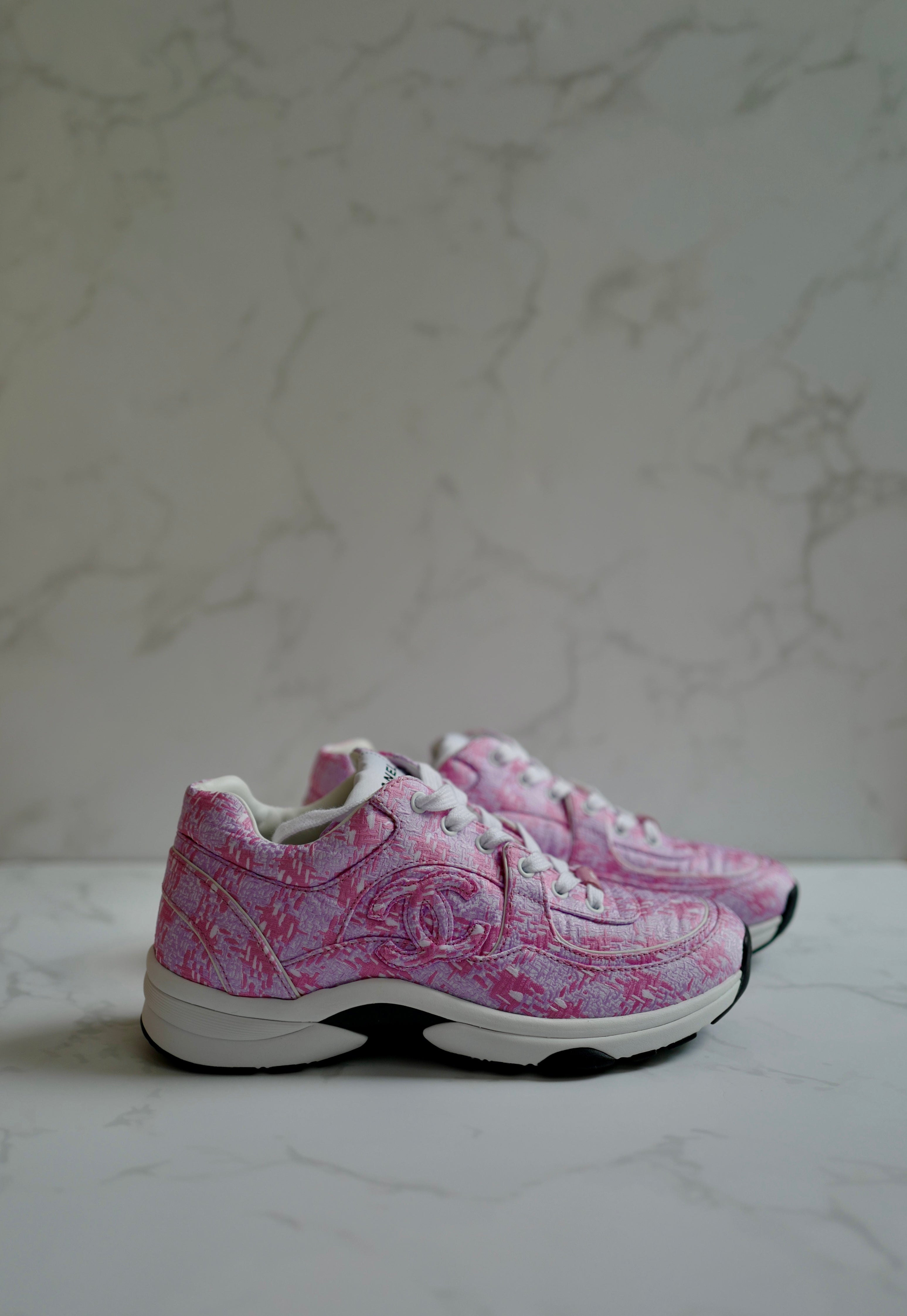 BNIB Chanel 24 Interlocking CC Logo Tweed Chunky Sneakers size 38