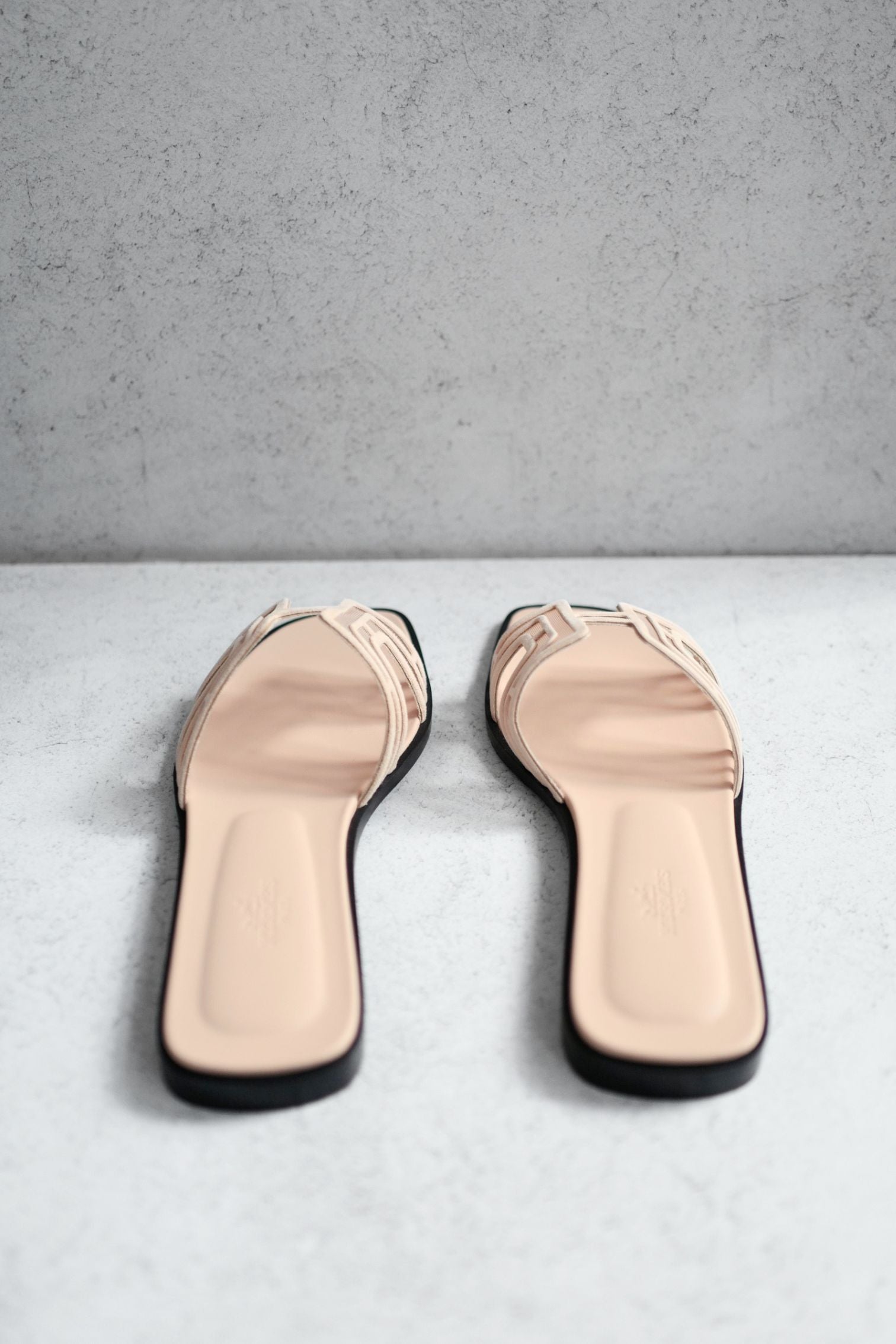 BNIB Hermes Oran Sandal Chevre Velours Resille Arcai Beige Nude Size 38