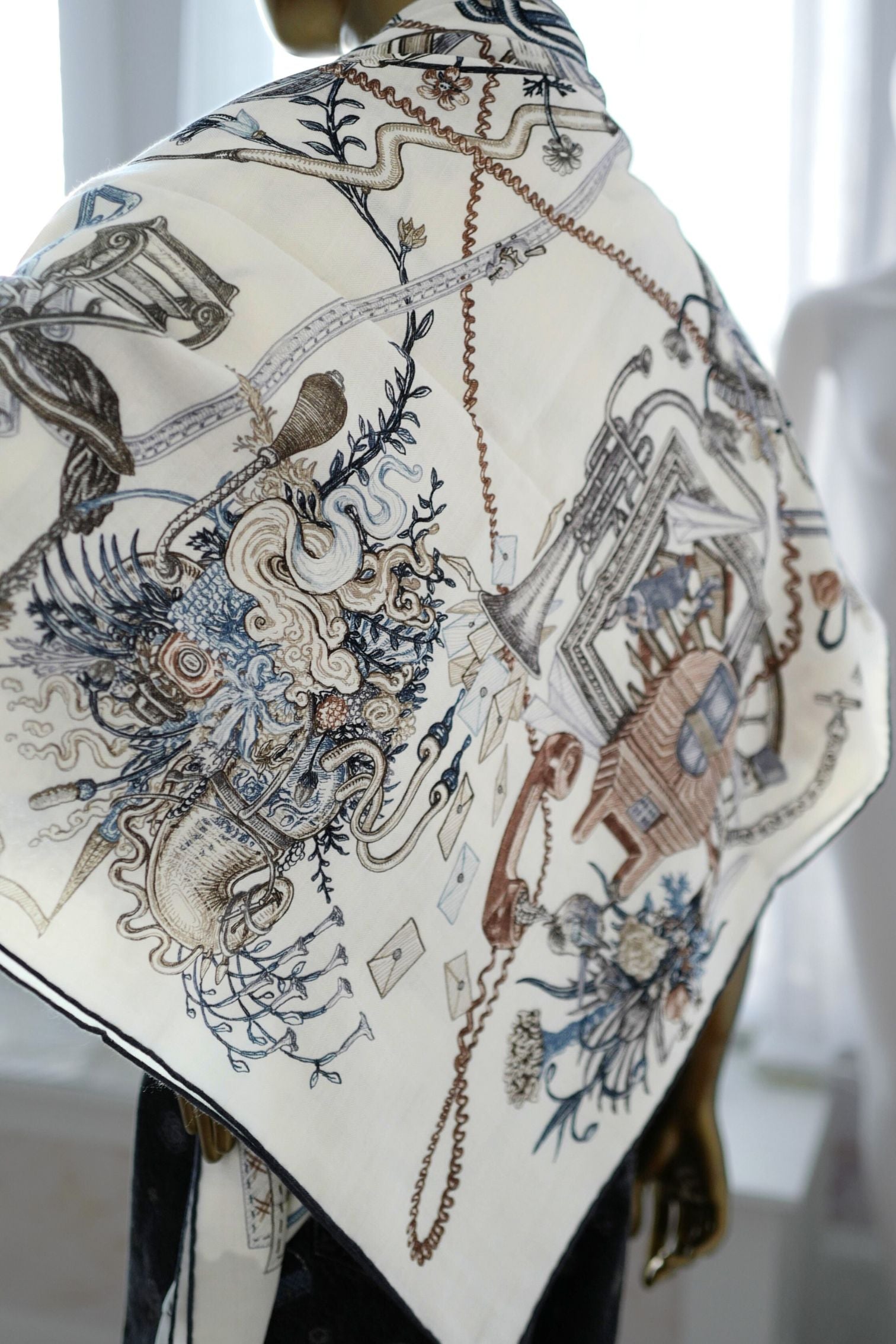 Hermès Le Monde d'Hermès Shawl 140 Cashmere Silk Scarf Blanc Ardoise Etoupe