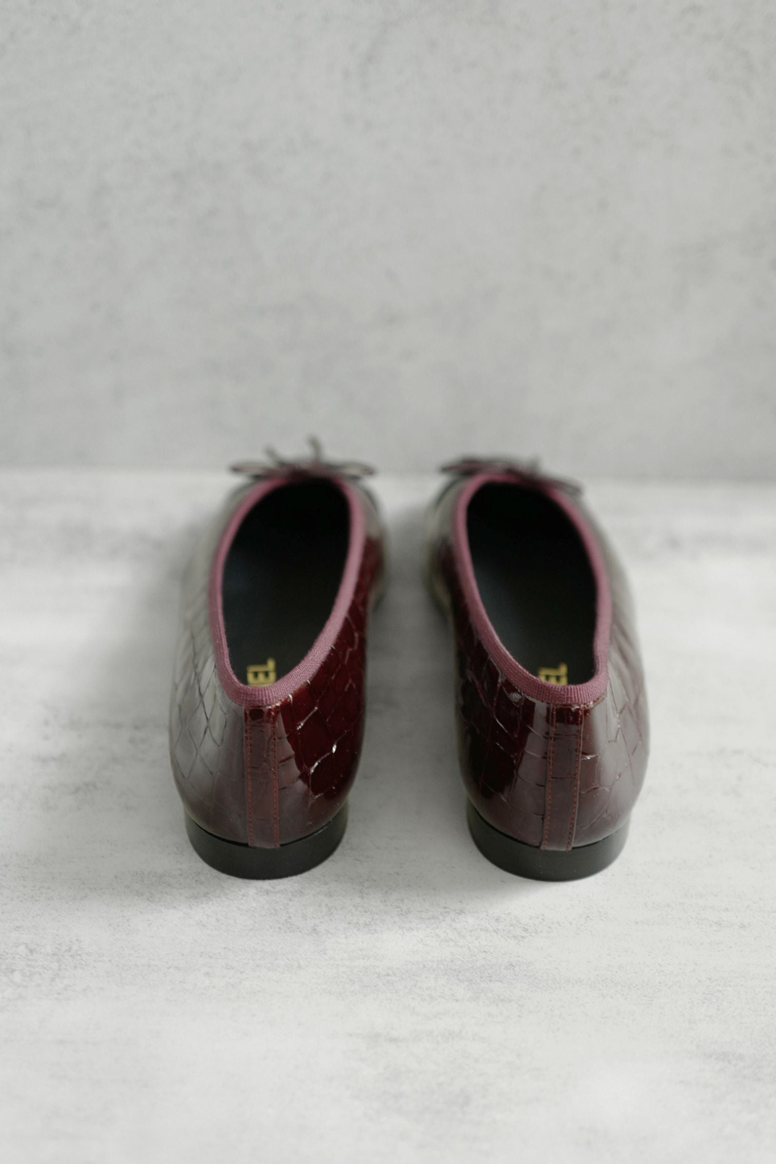 Chanel 26A Ballet Flats Croc Embossed Patent Calfskin Burgundy Black Size 38.5