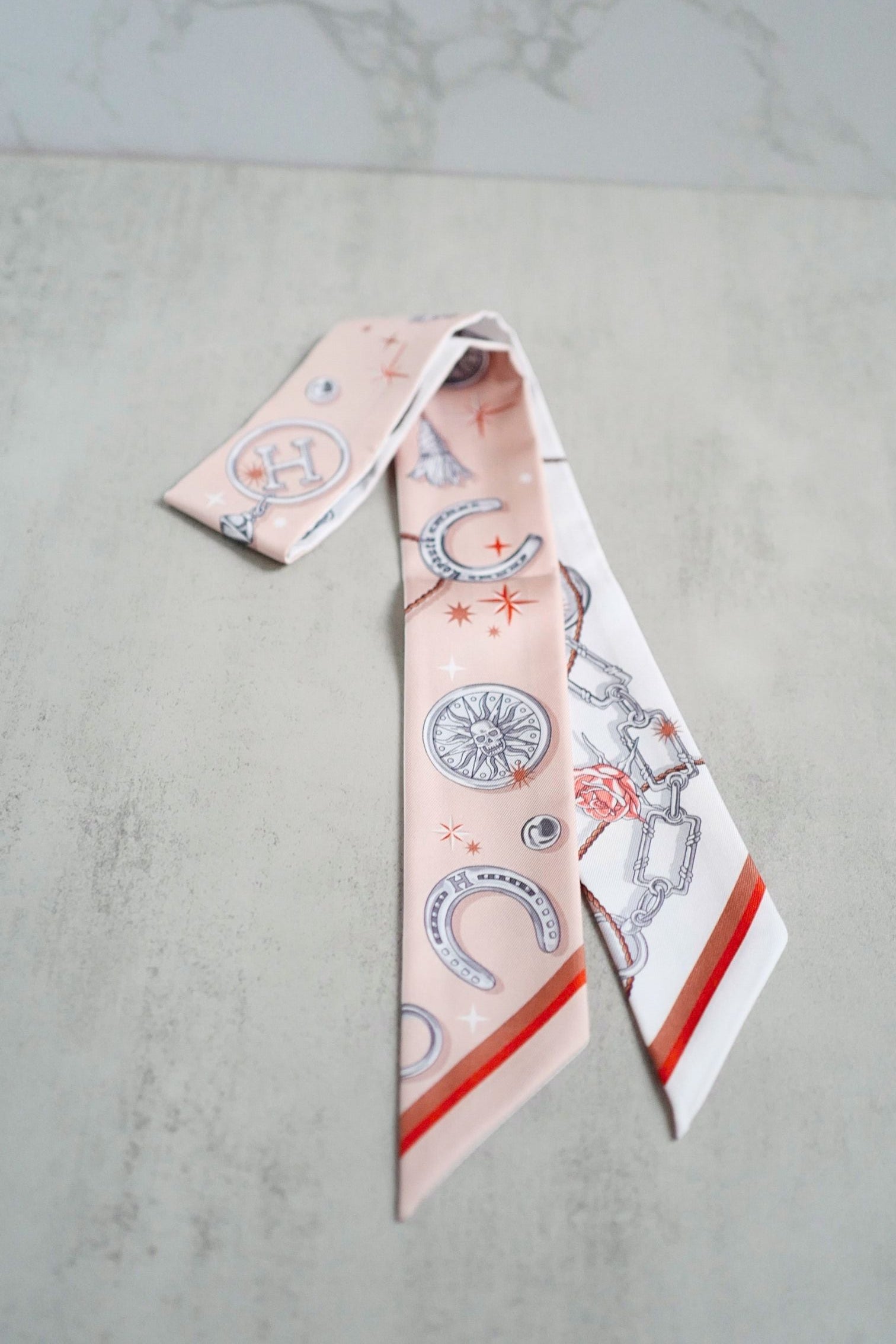 Hermès C’est La Fête Twilly Beige Rose / Caramel / Blanc