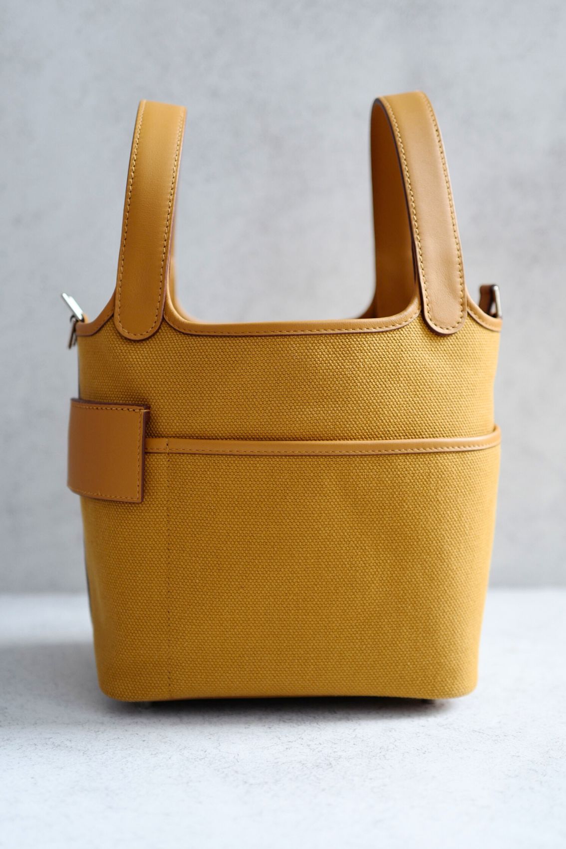 BNIB Hermes Picotin 18 Cargo in Sesame Palladium Hardware B Stamp