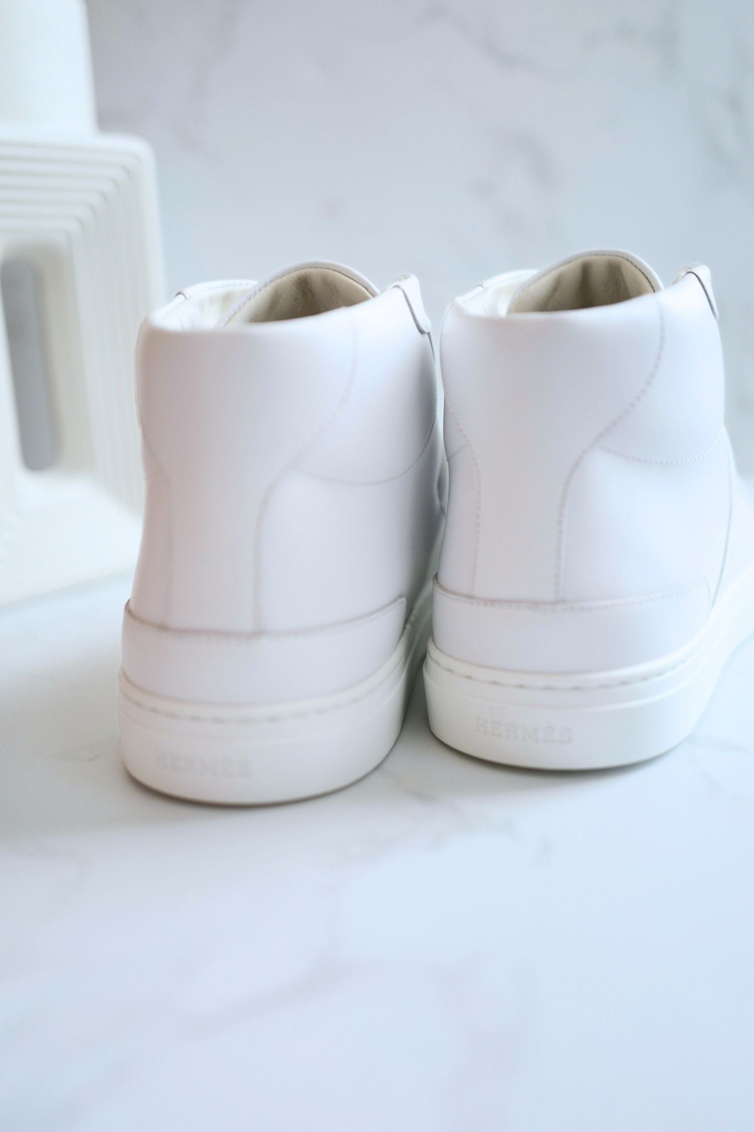 Hermès Daydream Sneaker White Leather Rose Gold Kelly Buckle Size 39.5