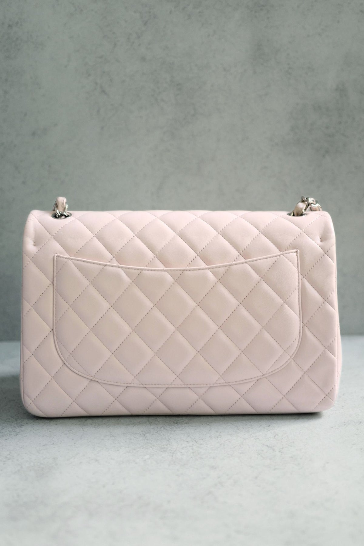 Preowned Chanel Jumbo Classic Flap in Baby Pink Rose Clair Lambskin #13
