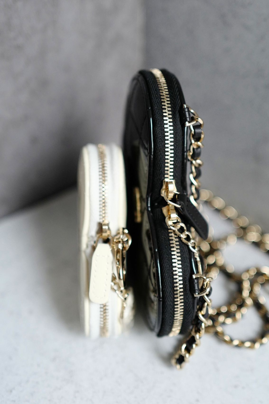 CHANEL 23P Patent Calfskin Quilted CC Heart Clutch With Gold Hardware BNIB Limited Edition