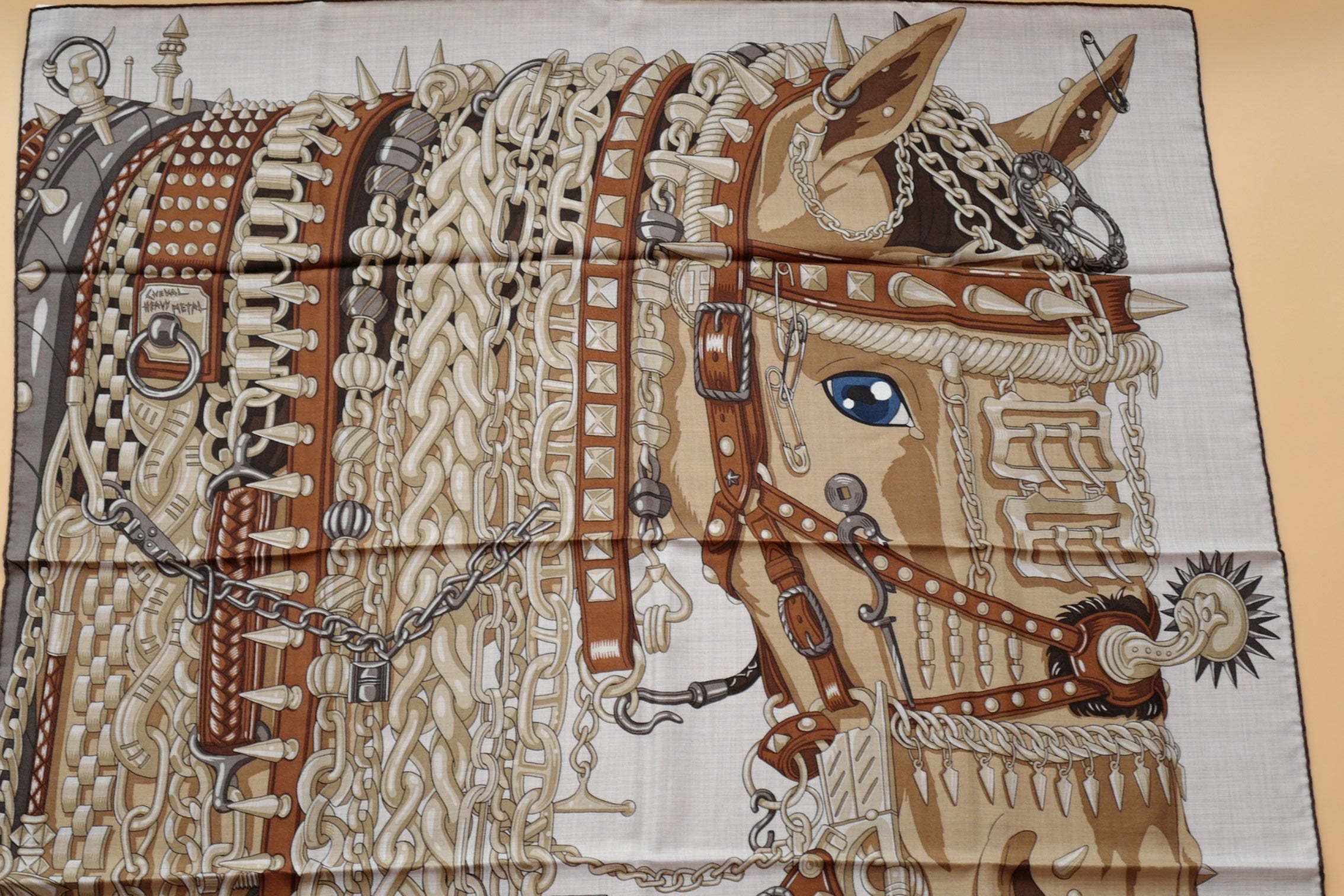 NEW Hermès Cheval Heavy Metal Scarf 100 Cashmere Silk Gris Clair / Kraft / Caramel