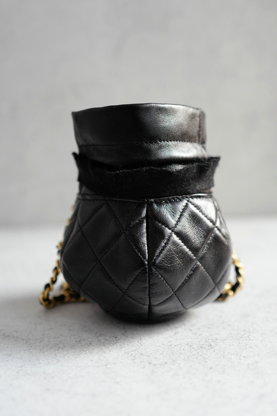 BNIB Chanel 23S Black Shiny Lambskin Clutch with Chain in Gold Hardware