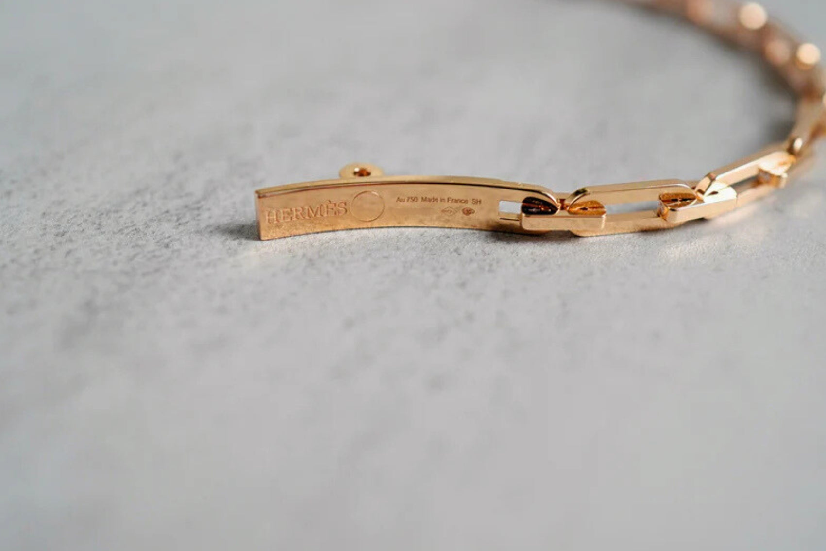 BNIB Hermès Kelly Chaine Bracelet Full Diamond 18K Rose Gold Small SH