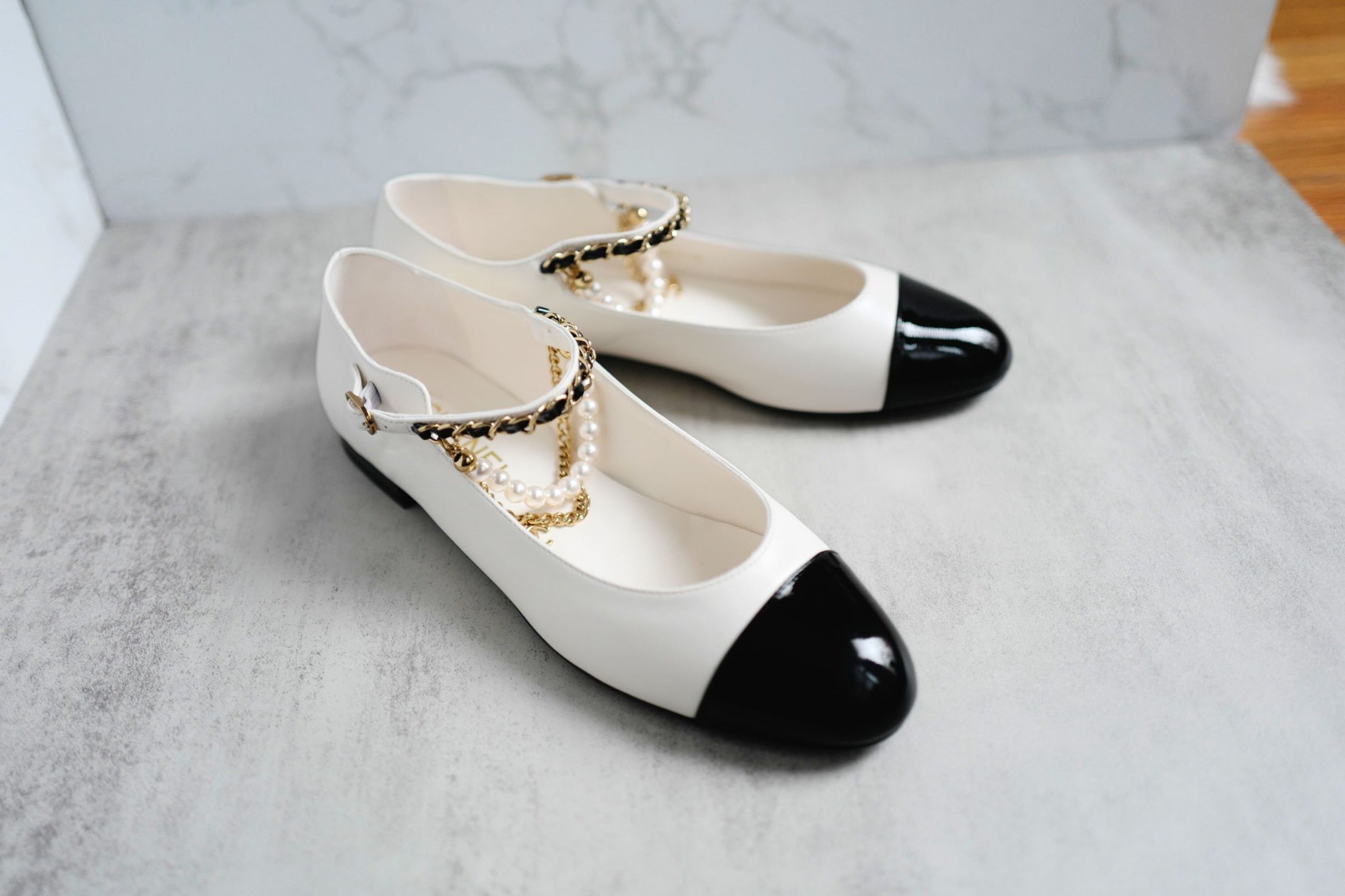 CHANEL Mary Jane Black/White Lambskin Patent Leather Pearl Detail Size 39