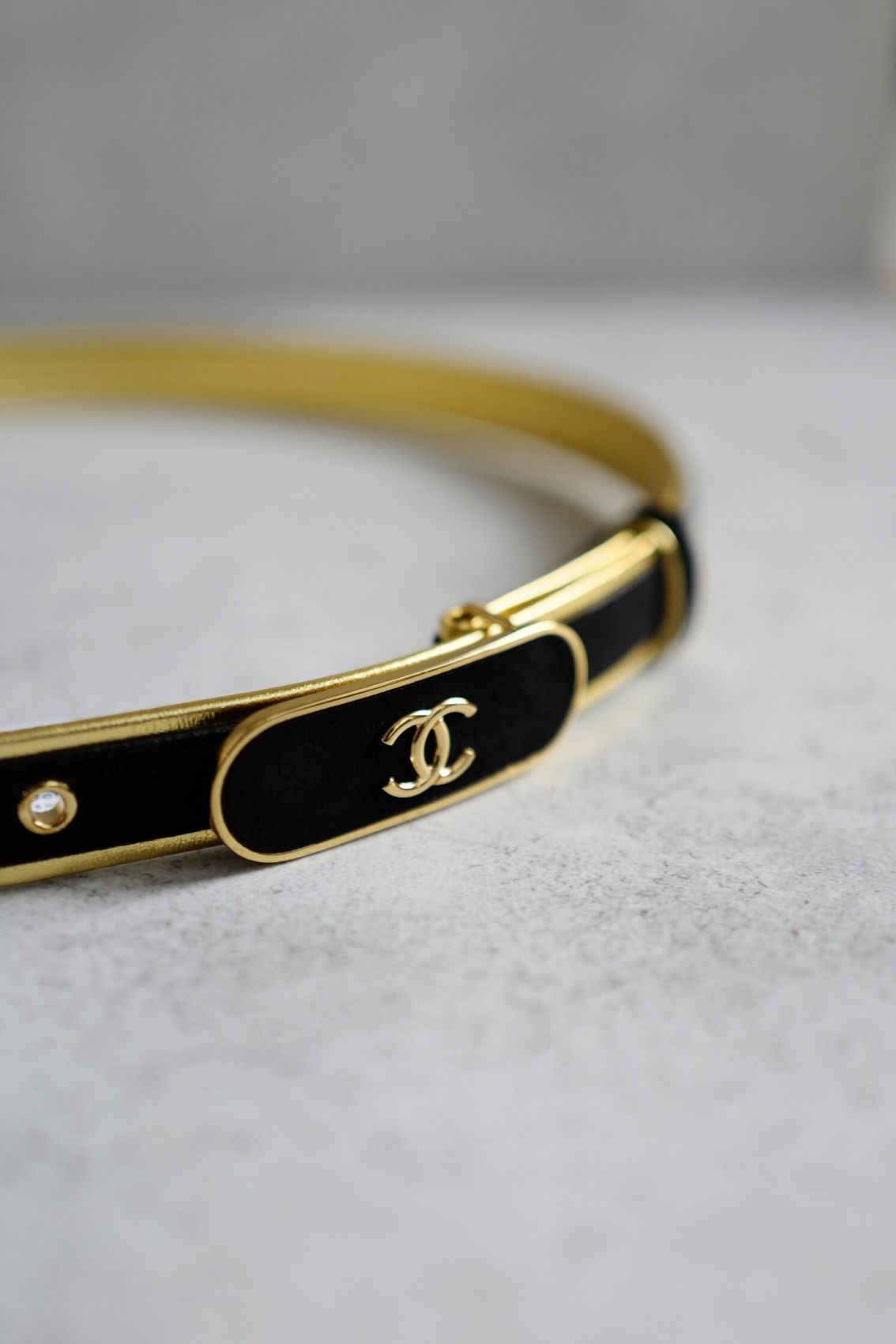 Chanel 24S Womens Leather Belt in Goatskin, Lambskin & Metal Black & Gold 80
