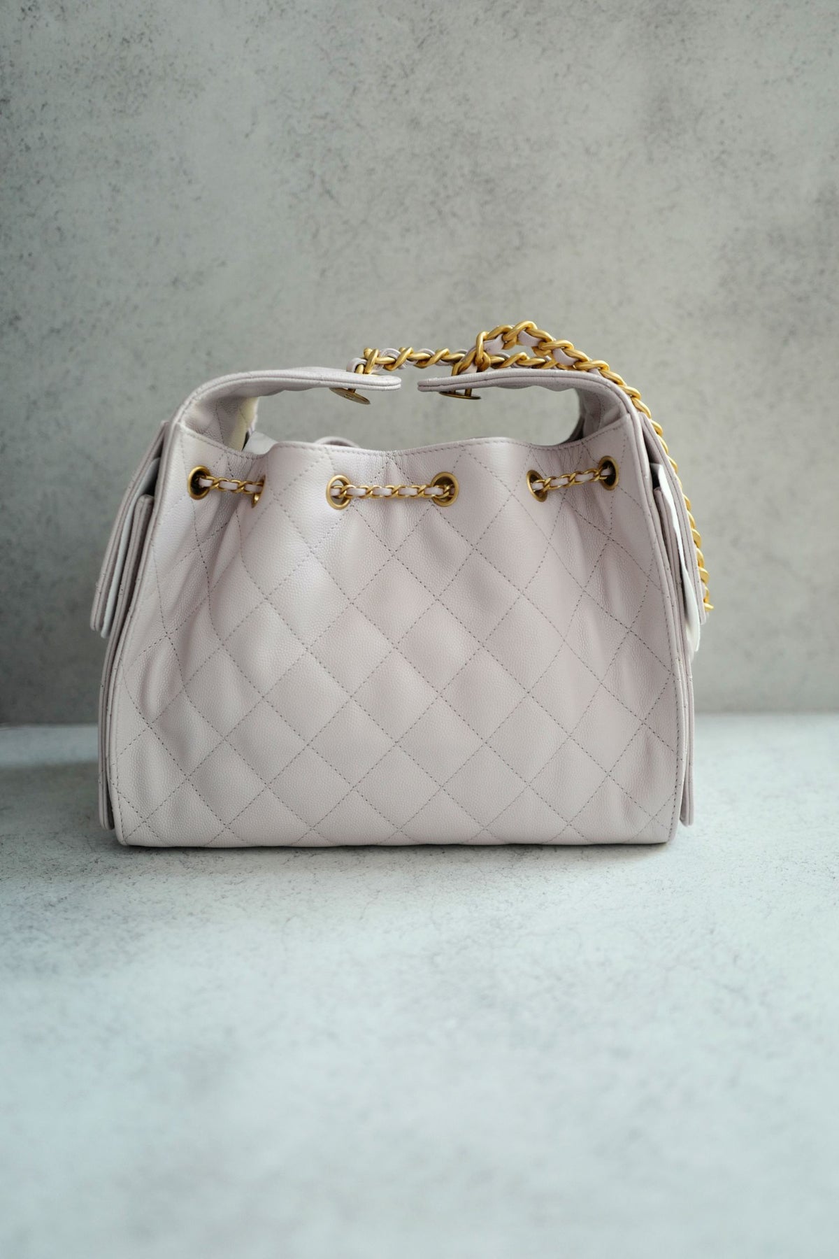 BNIB Chanel 25K Small Hobo Bag Lilac Grained Calfskin with Gold Hardware