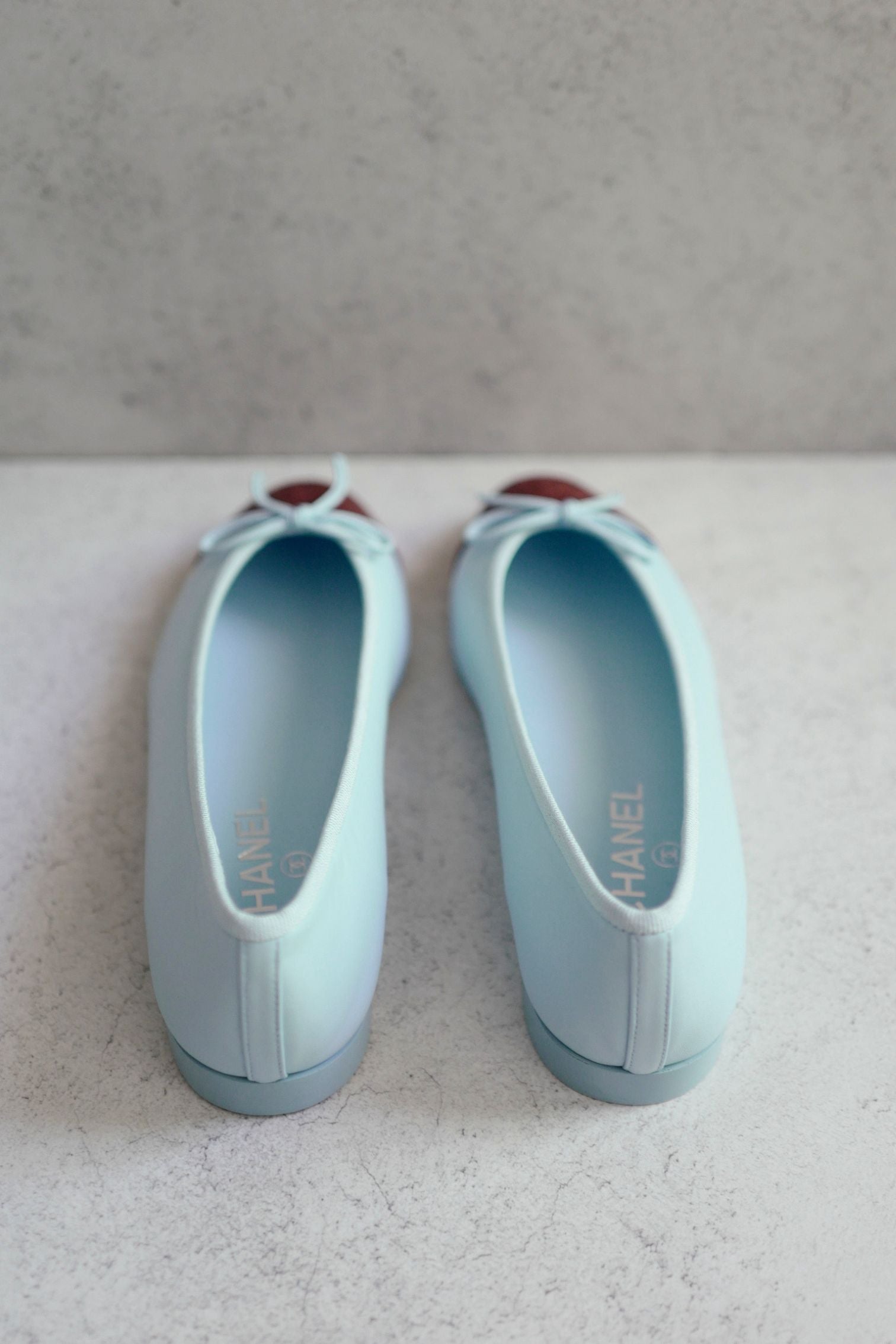 Chanel 26S Matthieu Blazy's Ballet Flats Burgundy Blue Lambskin Size 37