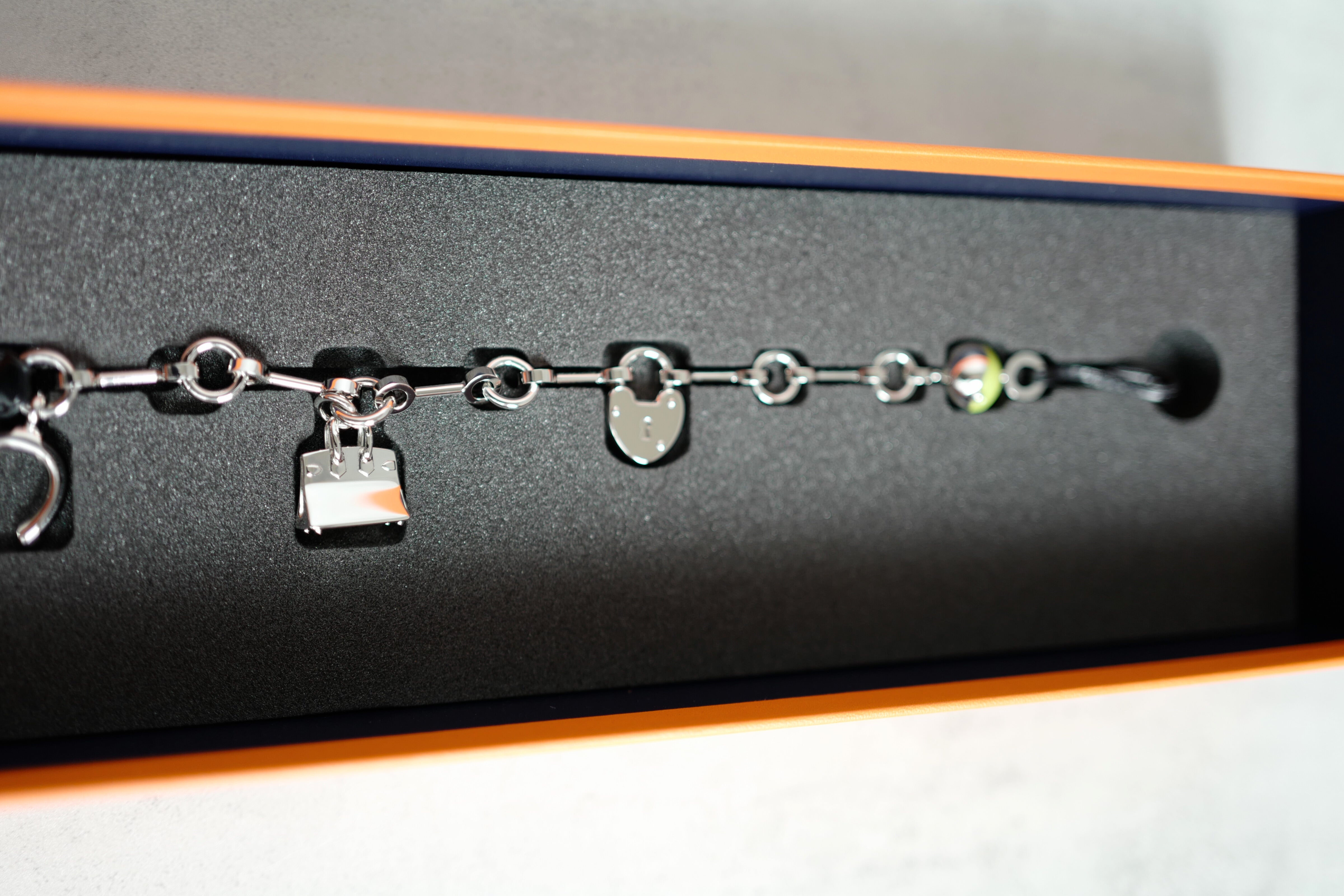 BNIB Hermès Bag Charm Accessory Bijou De Birkin N1 Box Calfskin AA Noir Grany