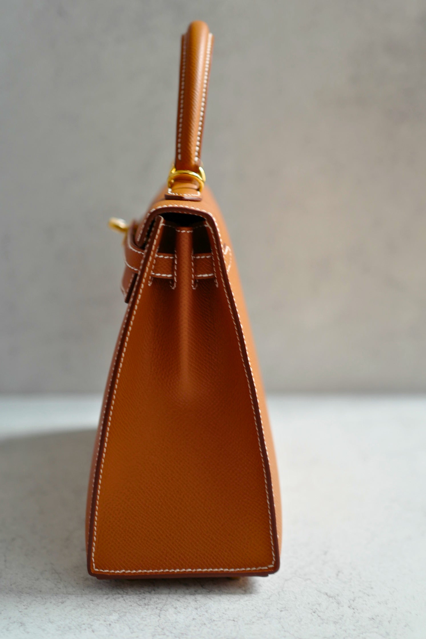 BNIB Hermes Kelly 25 Gold Epsom Sellier Gold Hardware G Stamp 2026