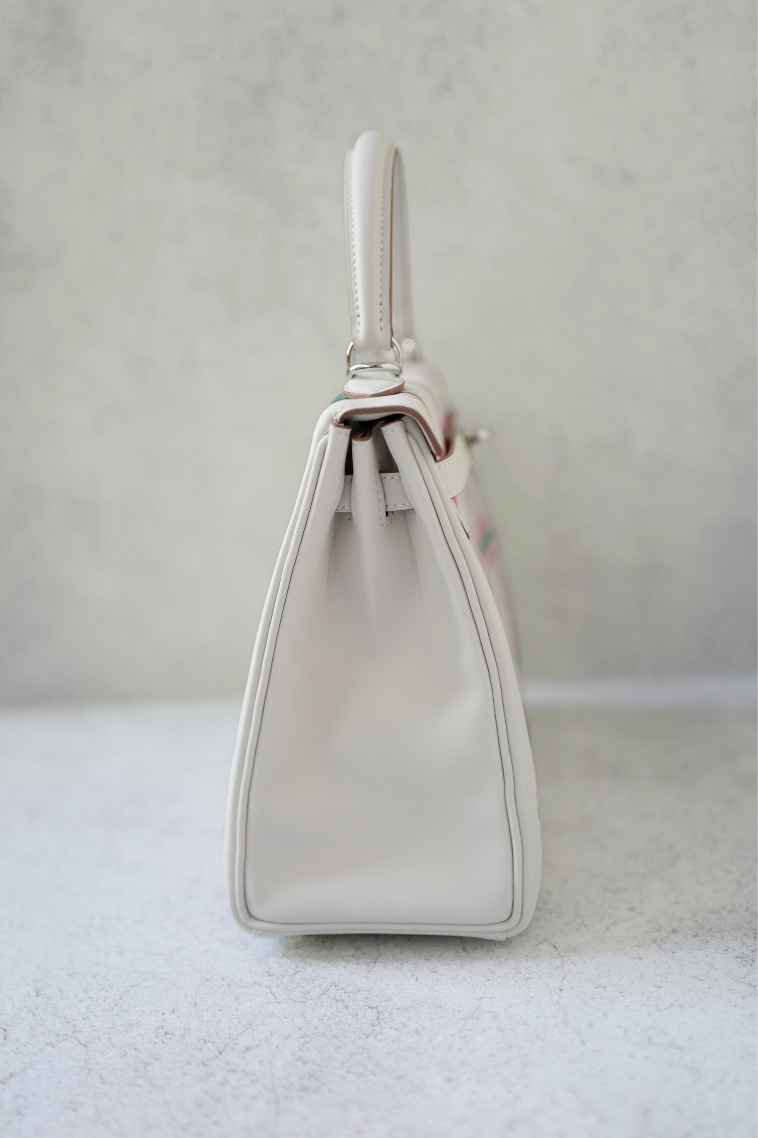 BNIB Hermès Kelly 25 Sellier Tartan Pattern White Leather Handbag With Palladium Hardware