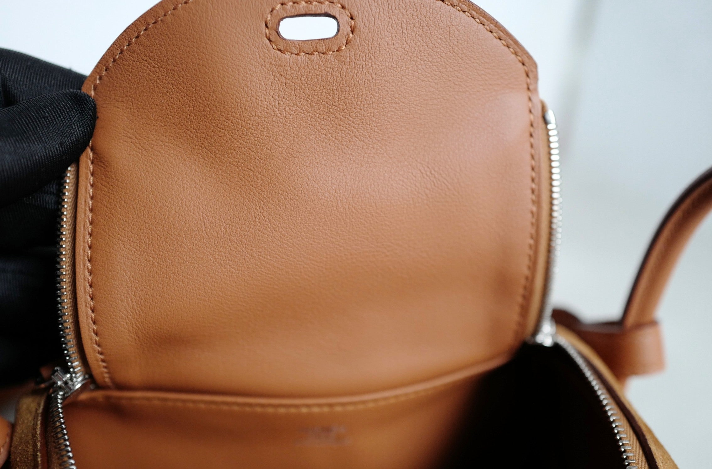 Hermès Mini Lindy II Gold Chamois Swift & Grizzly Leather with PHW K Stamp (2025)