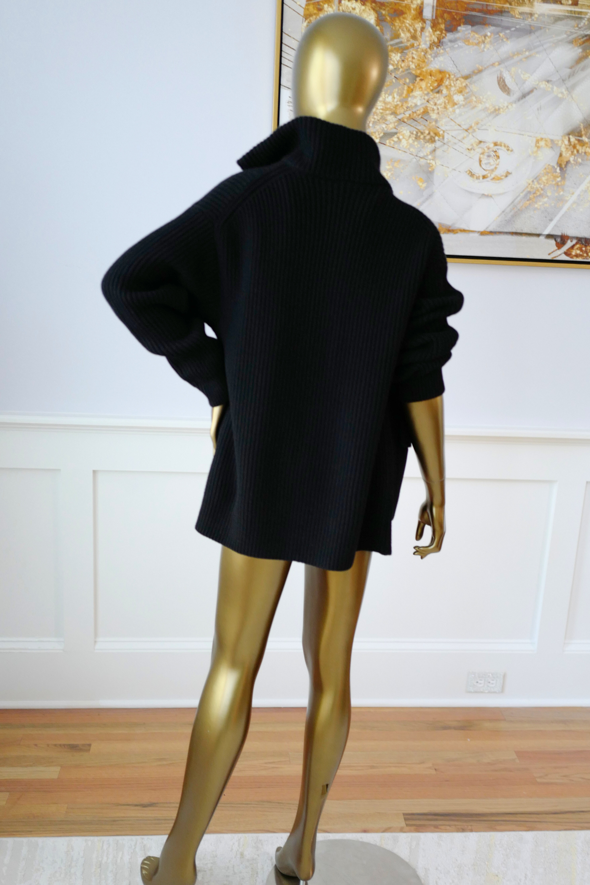 NEW Hermès Blouson Cardigan Jacket Black Wool with H Pockets Size 38