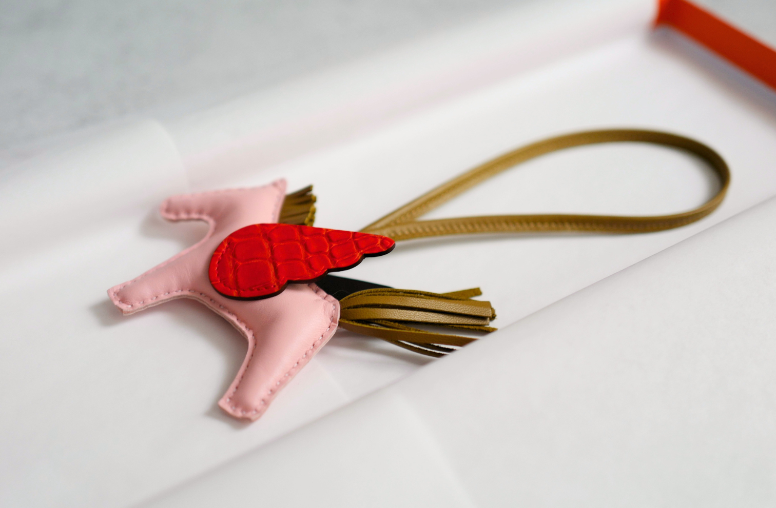 Hermès Rodeo Pegase PM Touch Dune Rose Sakura Agneau Milo Matte Alligator