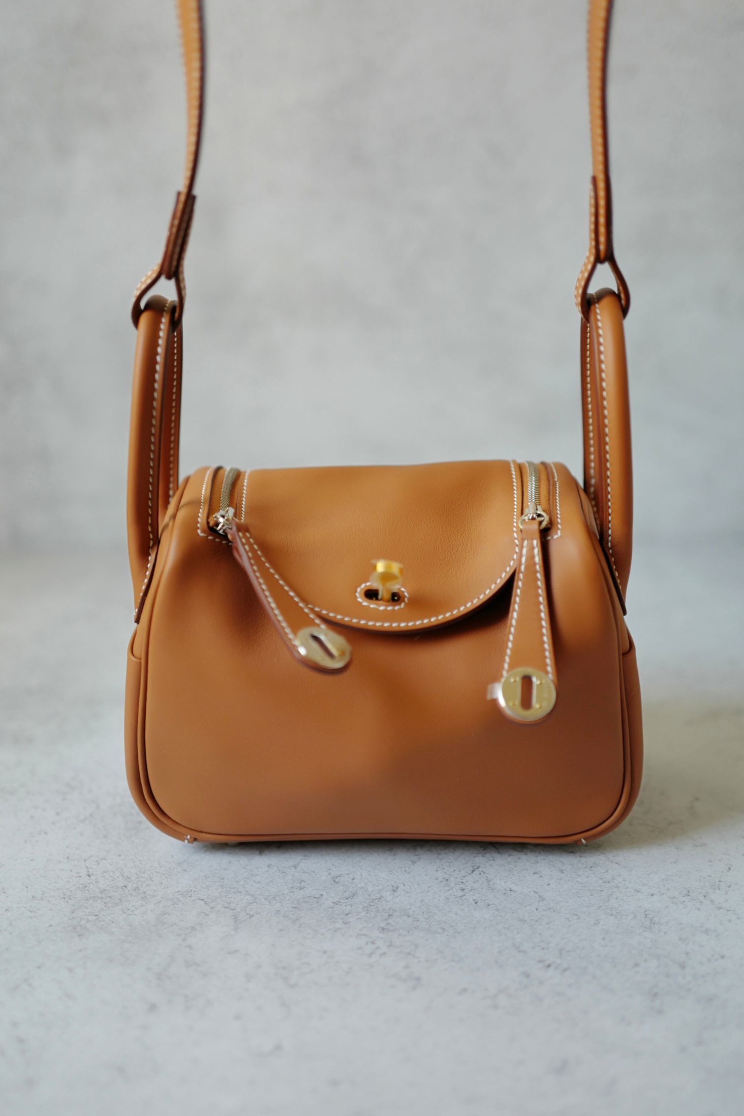 BNIB Hermès Lindy Mini II Bag Swift Leather Gold 37 Electrum Silver/Gold Hardware