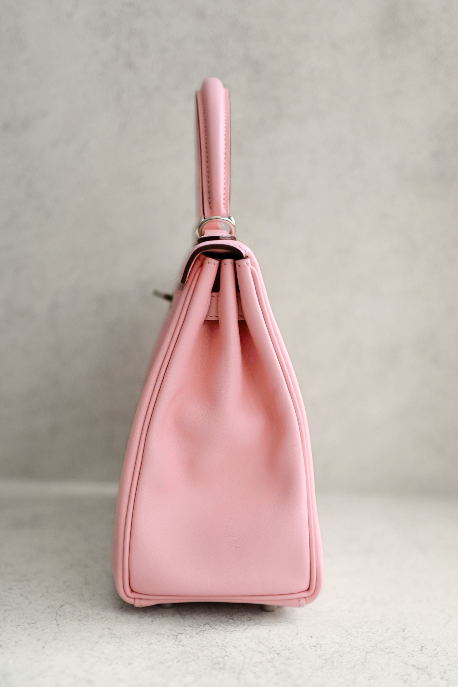 Hermès Kelly 25 Rose Sakura Swift with Palladium Hardware