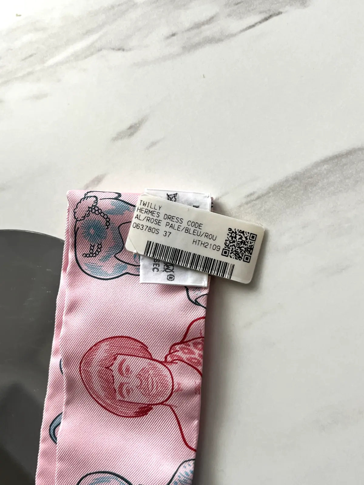 BNIB Hermes Twilly Dress Code In Barbie Pink Al/Rose Pale/Rouge