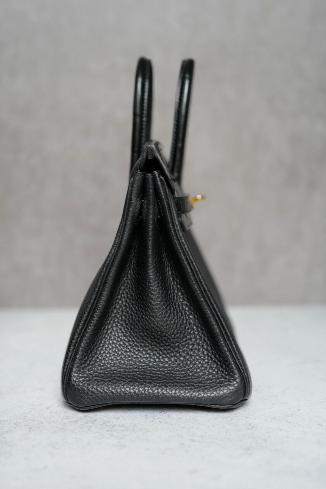 Hermes Birkin 25 touch shiny niloticus in noir/black gold hw Complete with Receipt